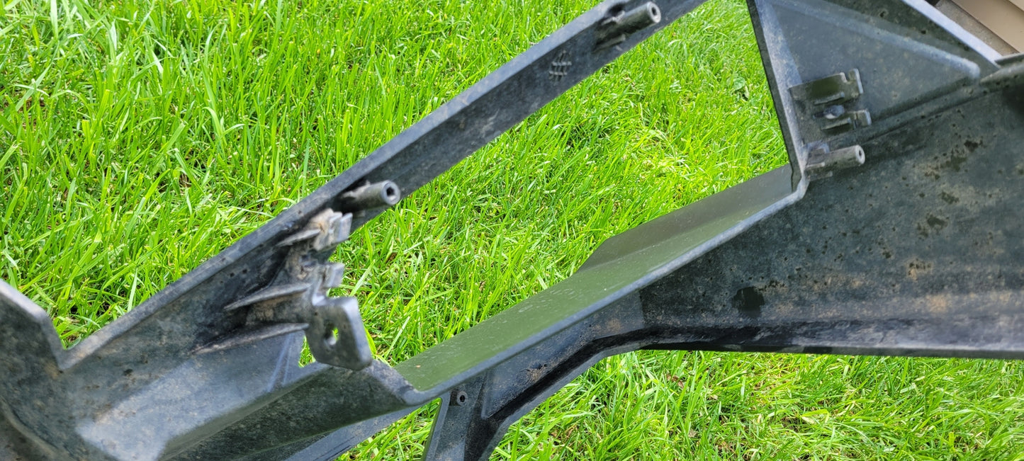 2013 Polaris Ranger Xp 900 Front Fascia Cowling 5439018-070