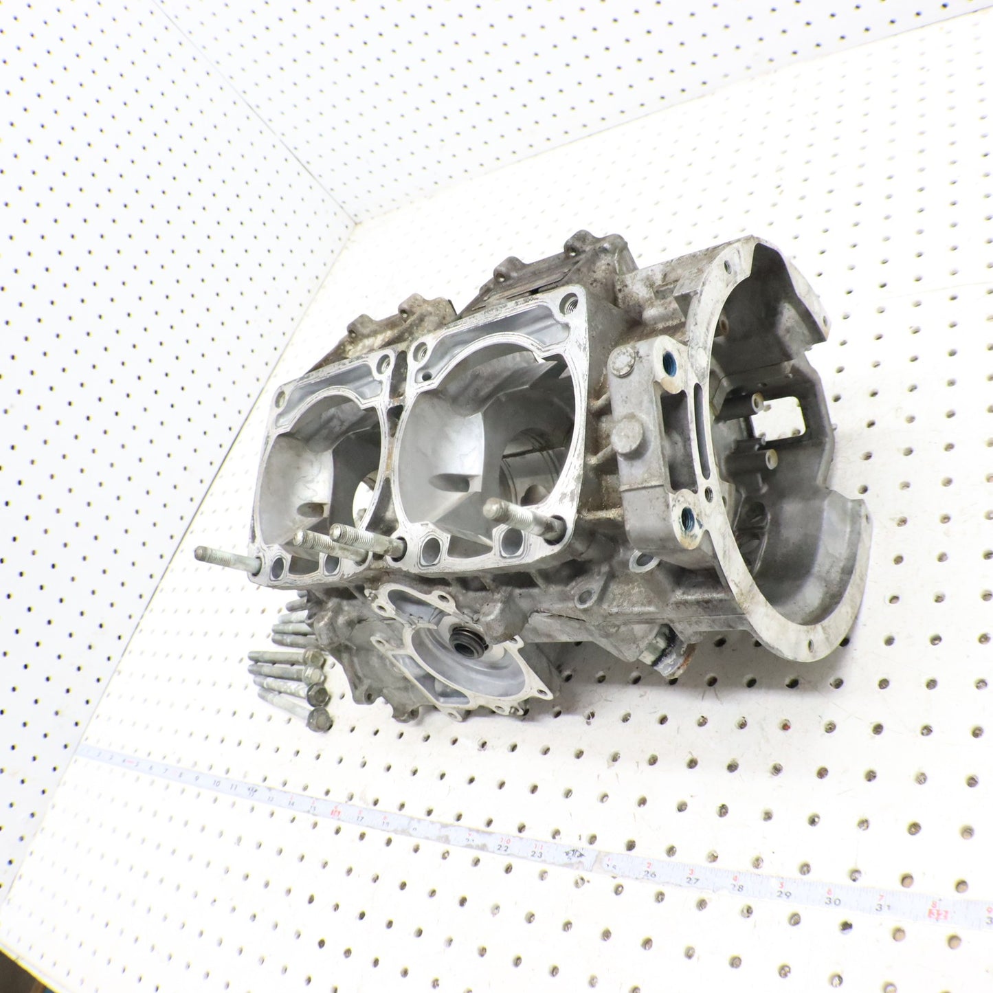 2009 Arctic Cat Crossfire R 8 Crankcase Engine Case Motor Crank Case 3007-526