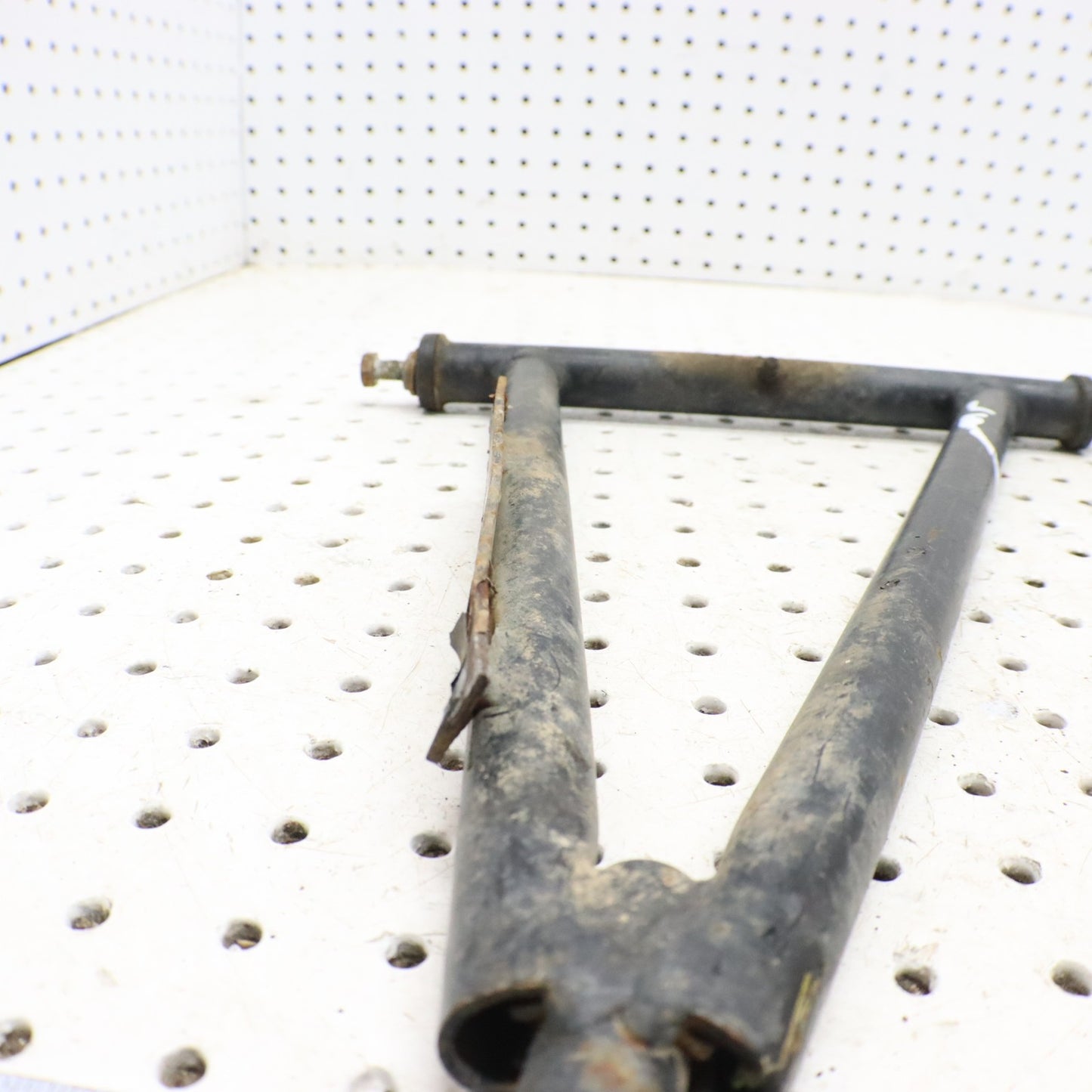 2009 Polaris Sportsman 800 Front Lower Left Control A Arm 2202865