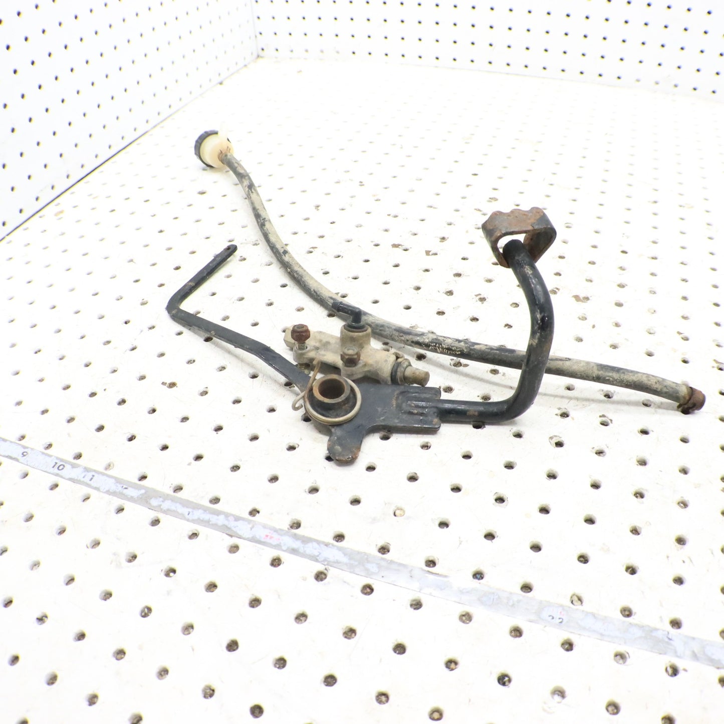 2004 Polaris Sportsman 500 Foot Brake Pedal & Master Cylinder 1910790 1911113