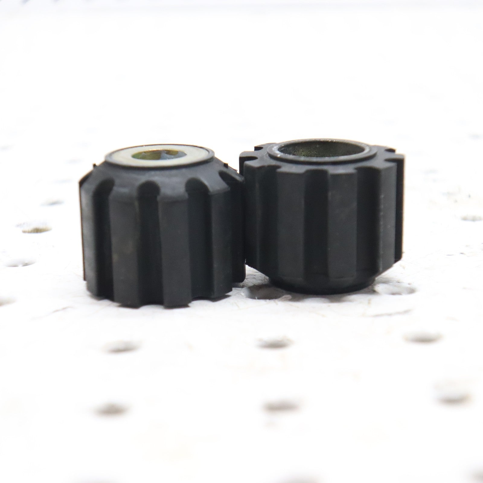 2016 Polaris Rush 800 Motor Engine Mount Rubber Damper 3022697; 3023290 QTY 2