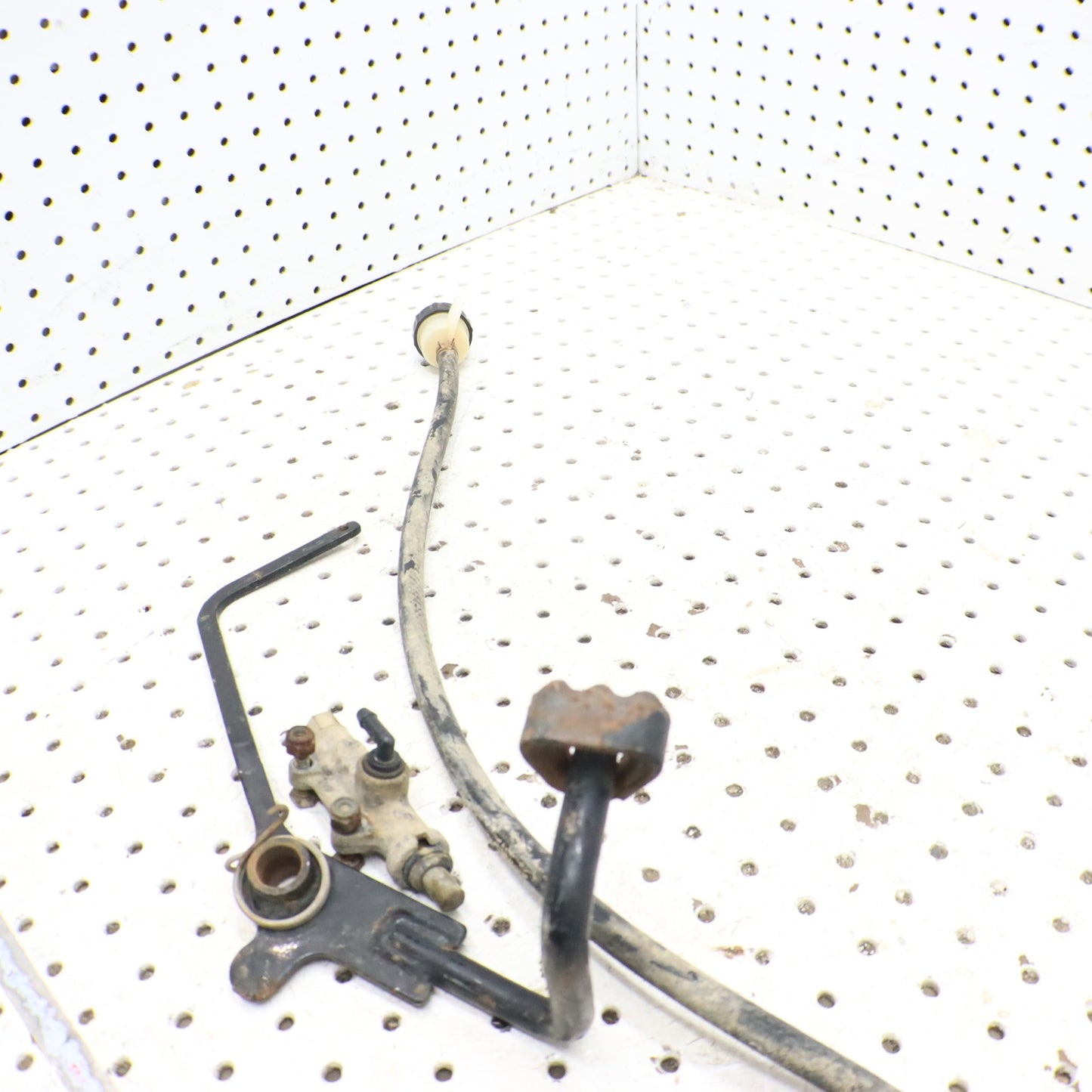 2004 Polaris Sportsman 500 Foot Brake Pedal & Master Cylinder 1910790 1911113
