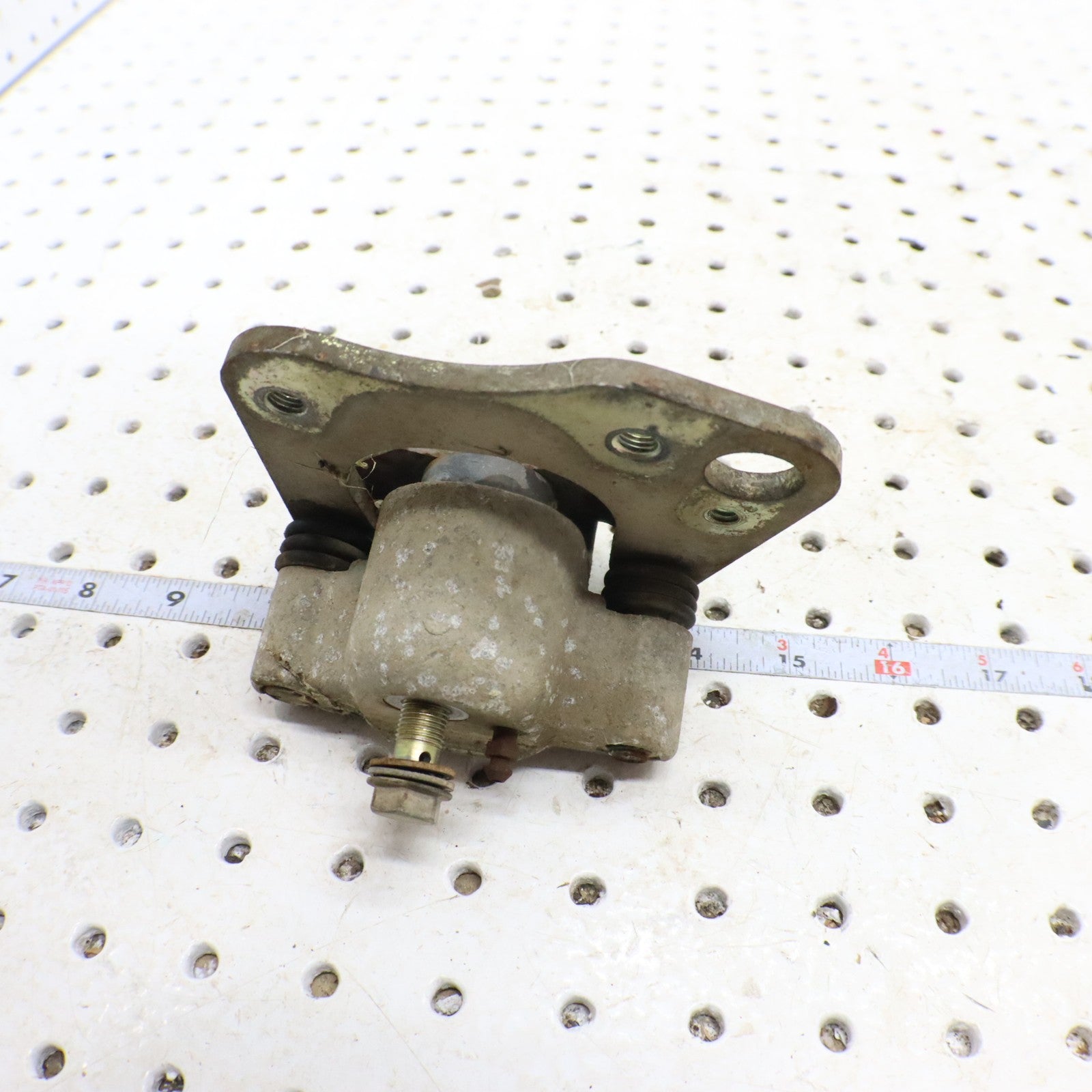 2008 Polaris Sportsman 800 Brake Caliper Front RIGHT 1910842; 1911541
