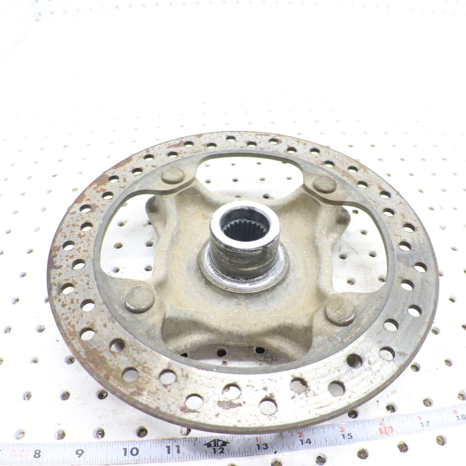 2009 Polaris Sportsman Xp 850 Wheel Hub FRONT 5135499; 5136946 