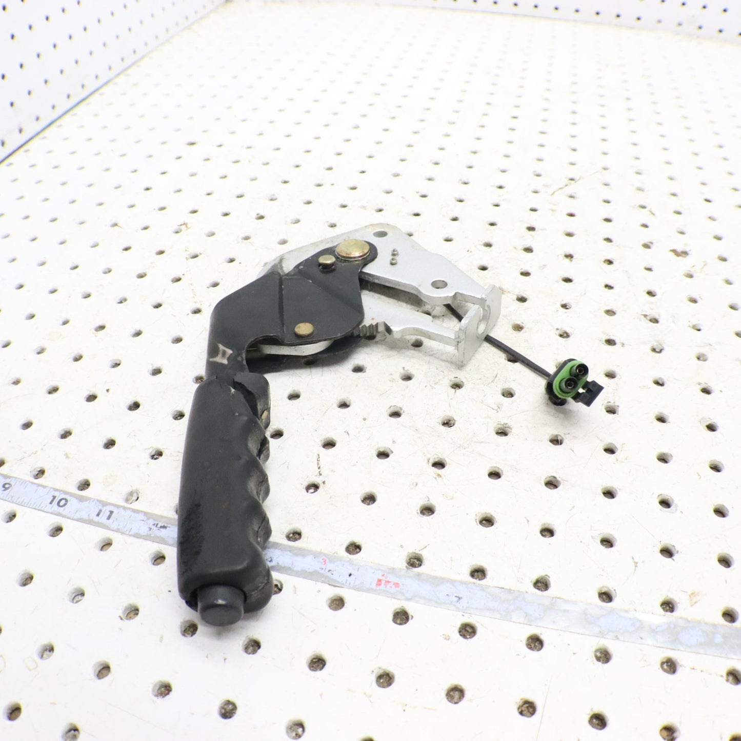 2013 Polaris Ranger 800 PARK BRAKE LEVER ASSEMBLY 1911573