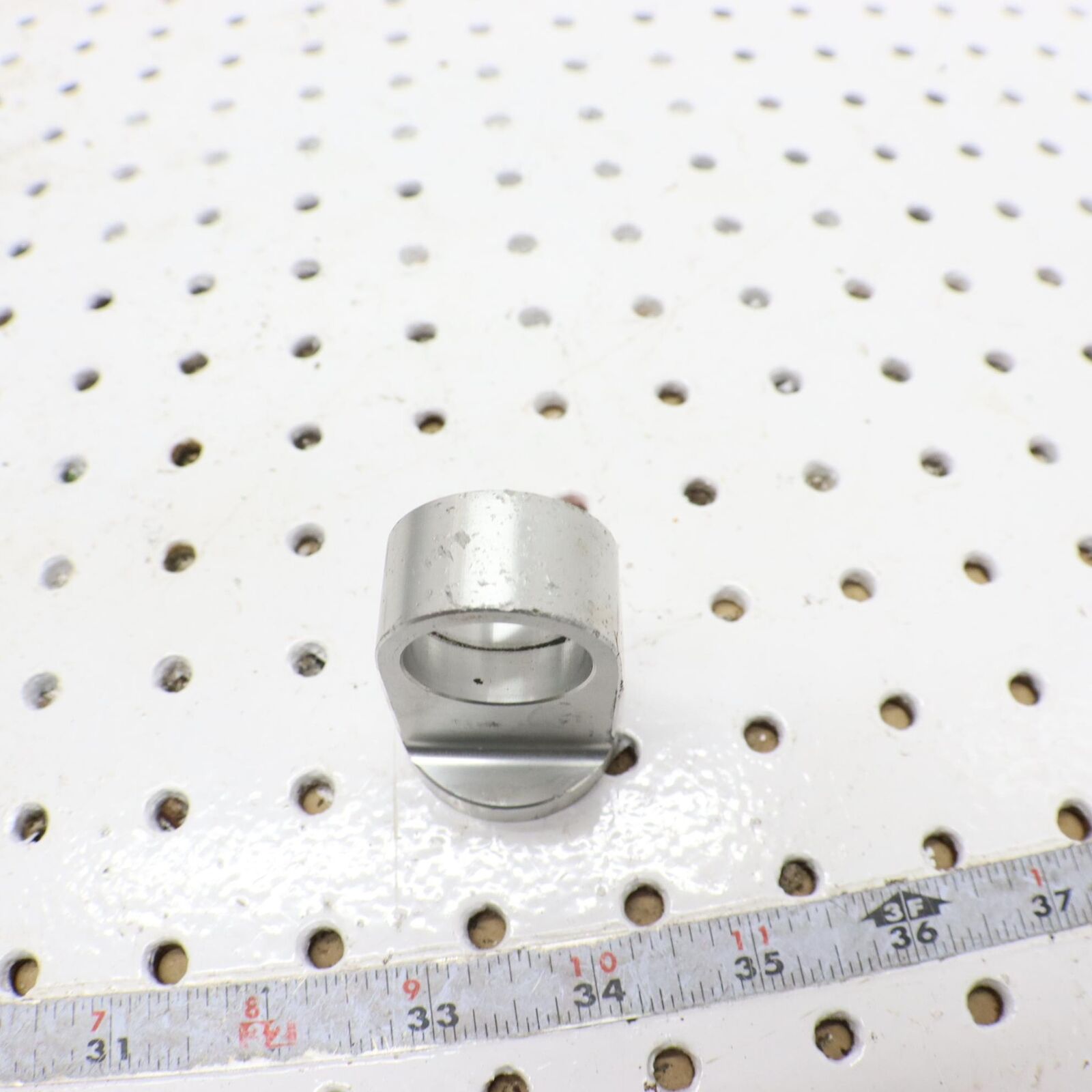 POLARIS PRO RMK 600 800 SHOCK EYELET 1800401