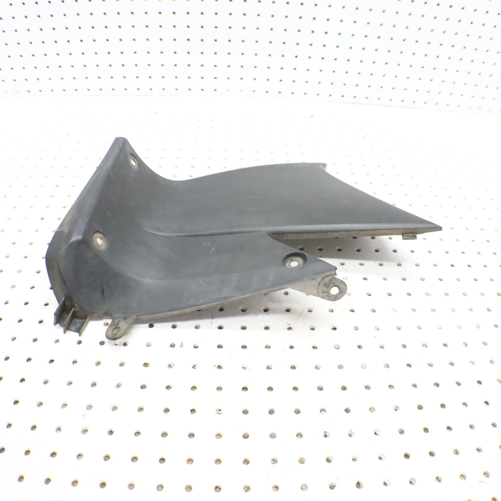 2016 SUZUKI KING QUAD 500 SIDE PANEL COVER LEFT 53122-31G03
