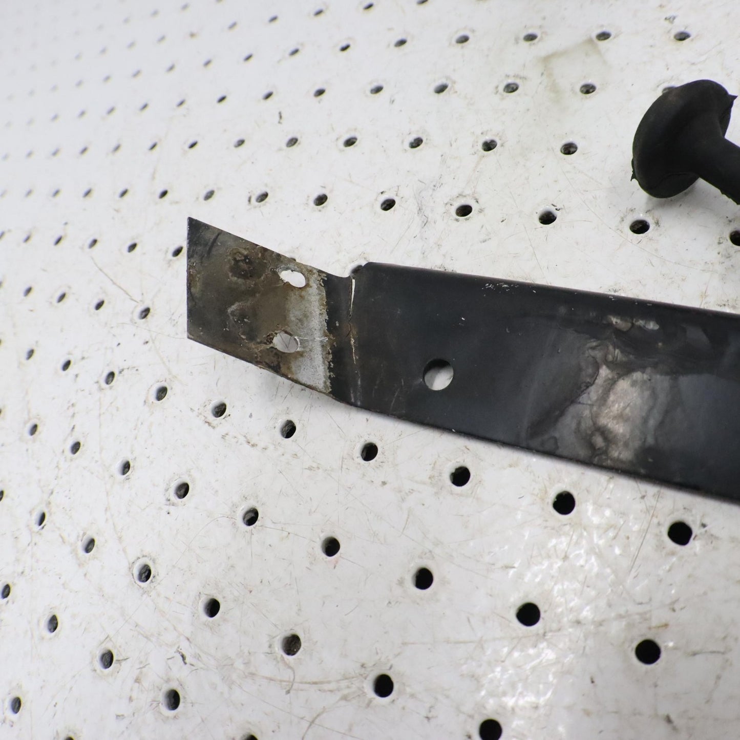1995 Polaris Xcr 600 Rubber Hold Down Strap 