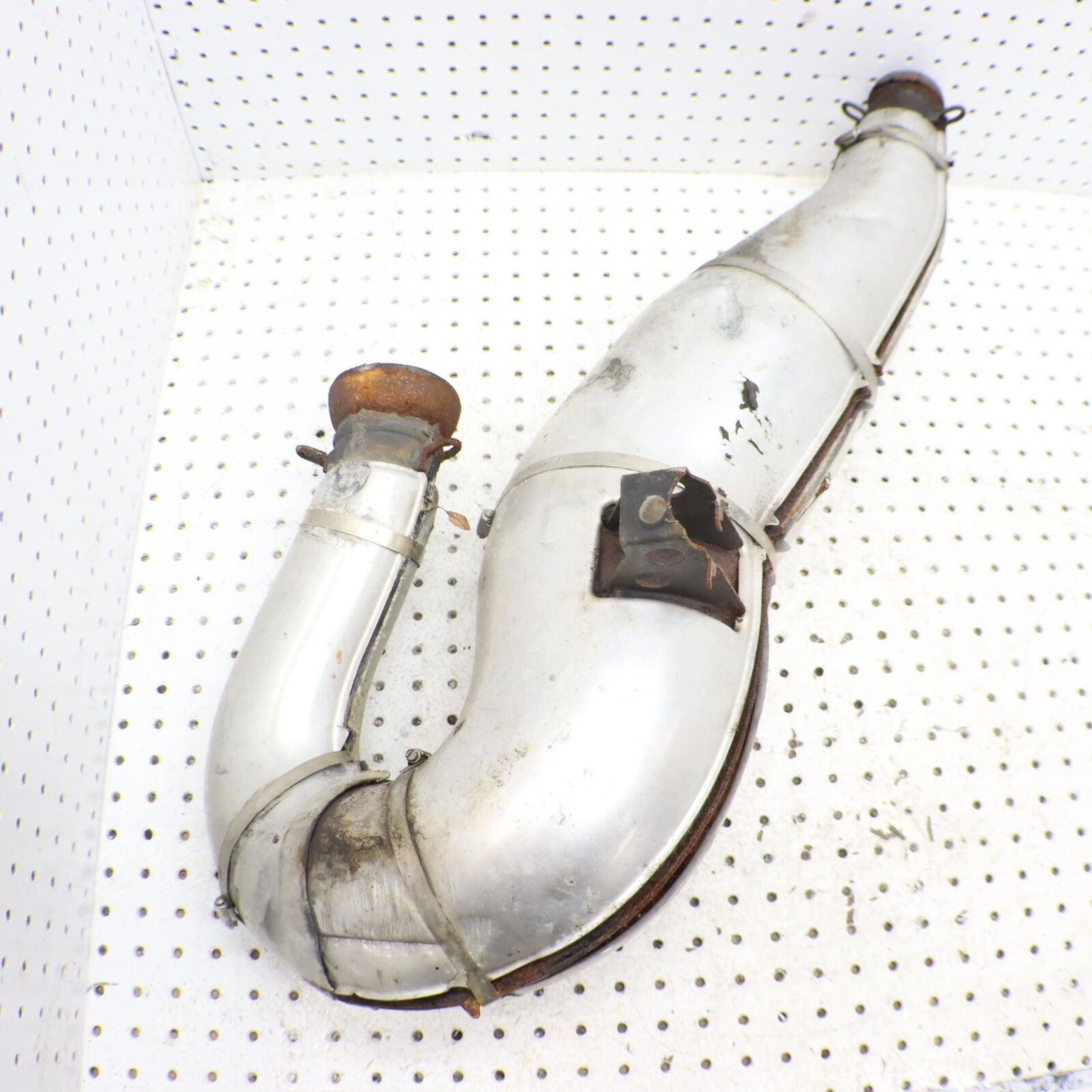 2006 POLARIS RMK 700 EXHAUST PIPE 1261513