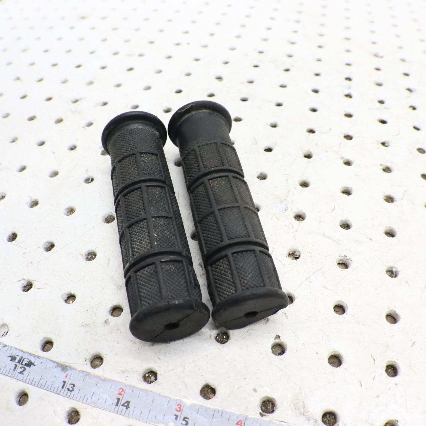 2009 Polaris Sportsman 800 Handlebar Grips 5413578-070