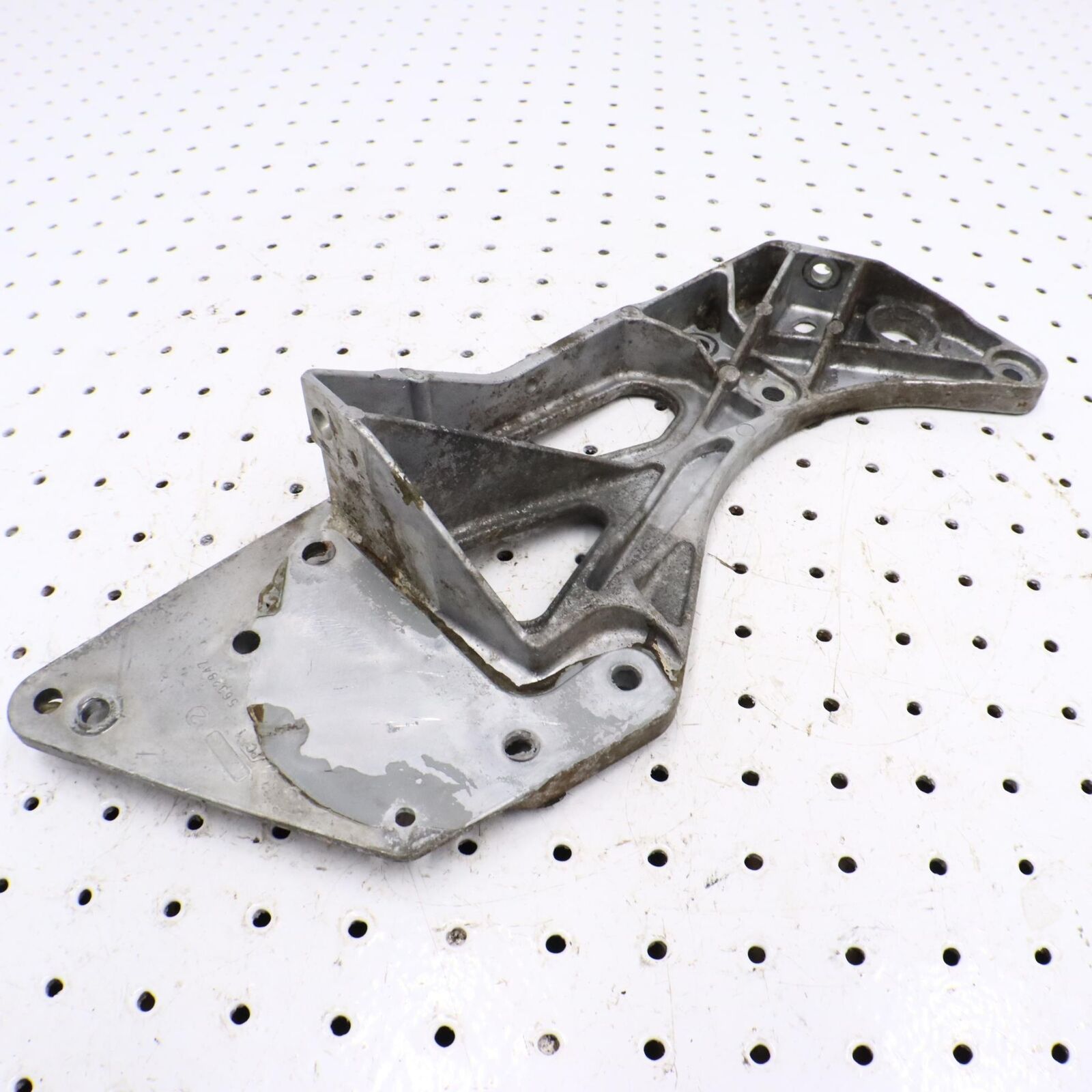 2014 POLARIS PRO RMK 800 BRACE, LOWER, RIGHT, MACHINED 5138693