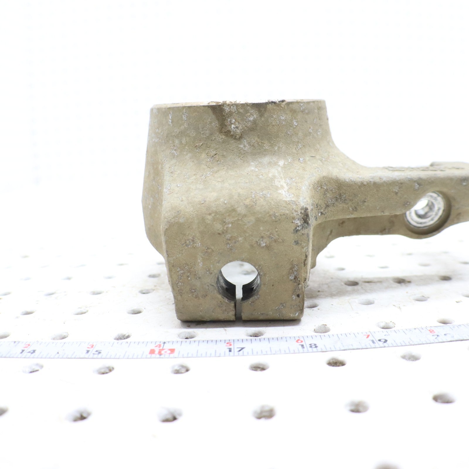 2009 Polaris Sportsman Xp 850 Steering Knuckle LEFT 5136733; 5143613