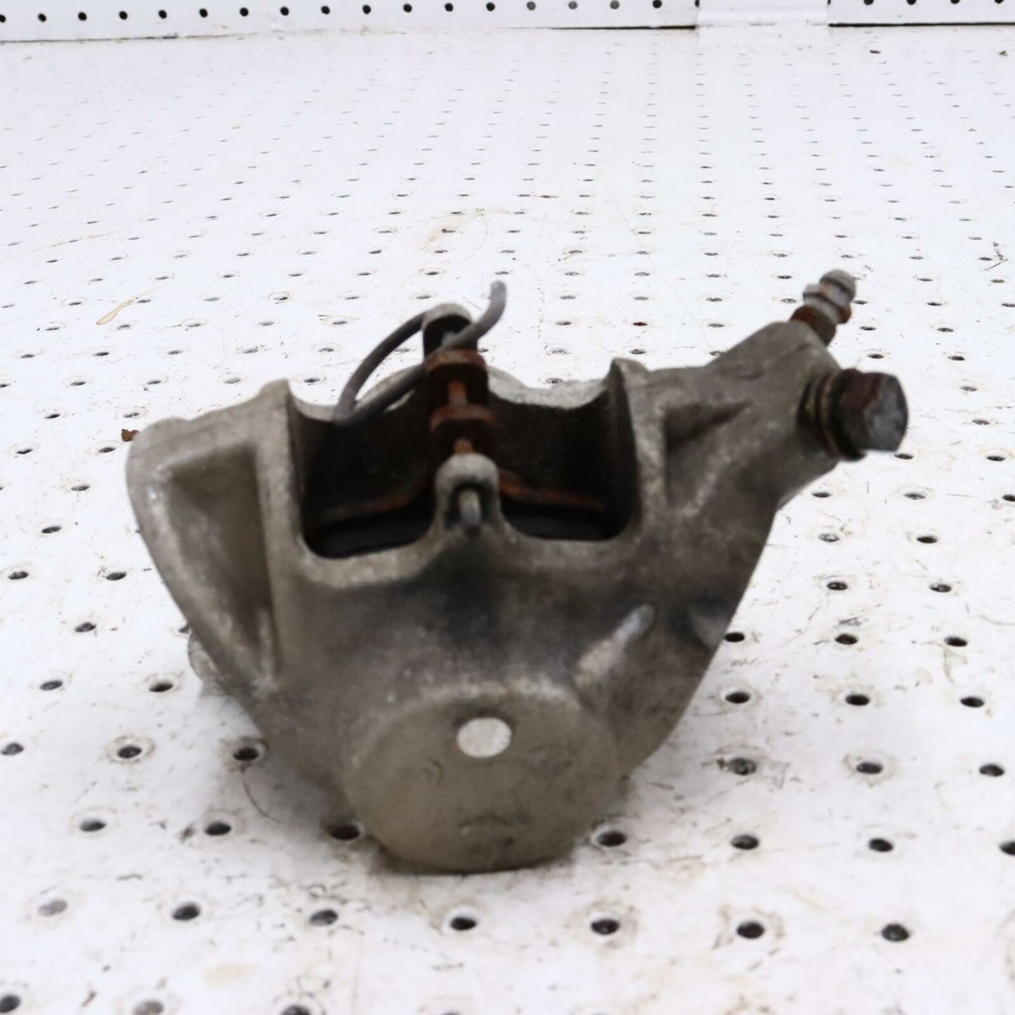 2007 POLARIS IQ 600 BRAKE CALIPER 2202742