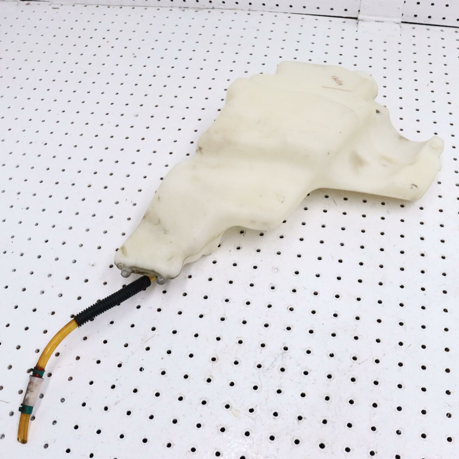 2007 POLARIS IQ 600 OIL TANK BOTTLE RESERVOIR 2520650