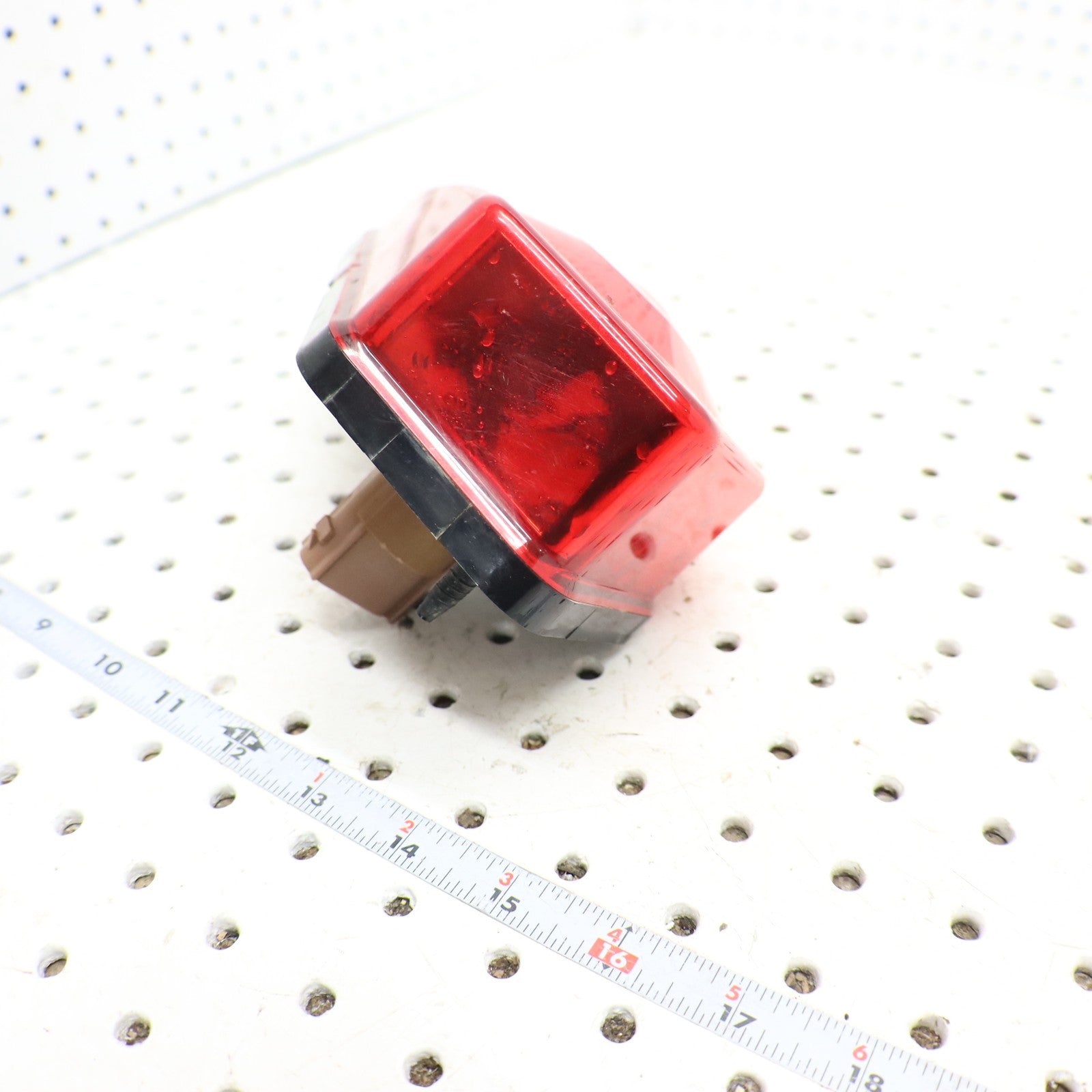 2016 Polaris Sportsman Sp 570 Tail Light Brake Light 2411153
