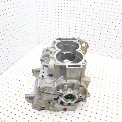 2013 Polaris Ranger Xp 900 Crank Case Engine Case 2204947, 2207371 GOOD!!