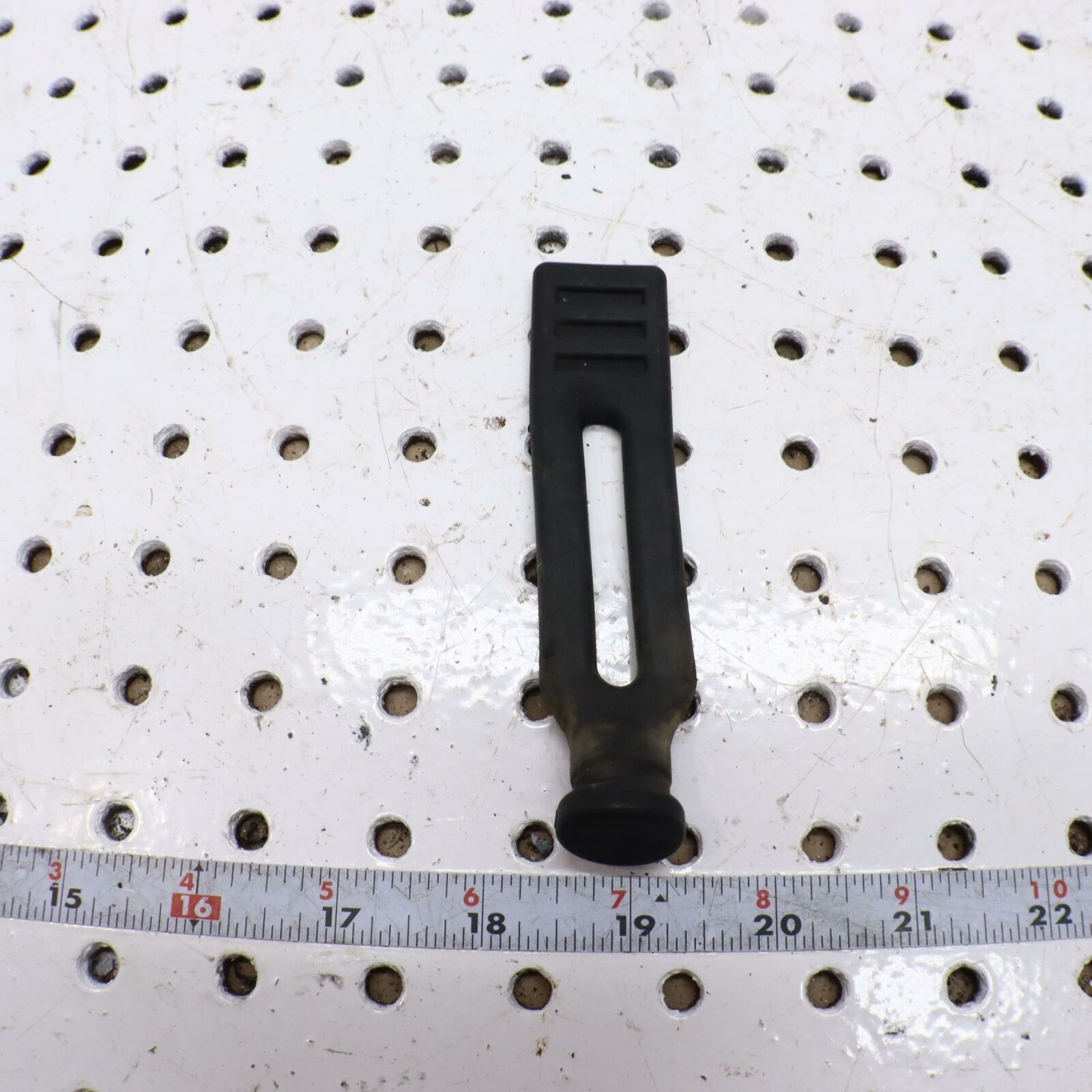 2010 ARCTIC CAT SNO PRO 500 LATCH STRAP RUBBER Strap Hold Down 1606-930