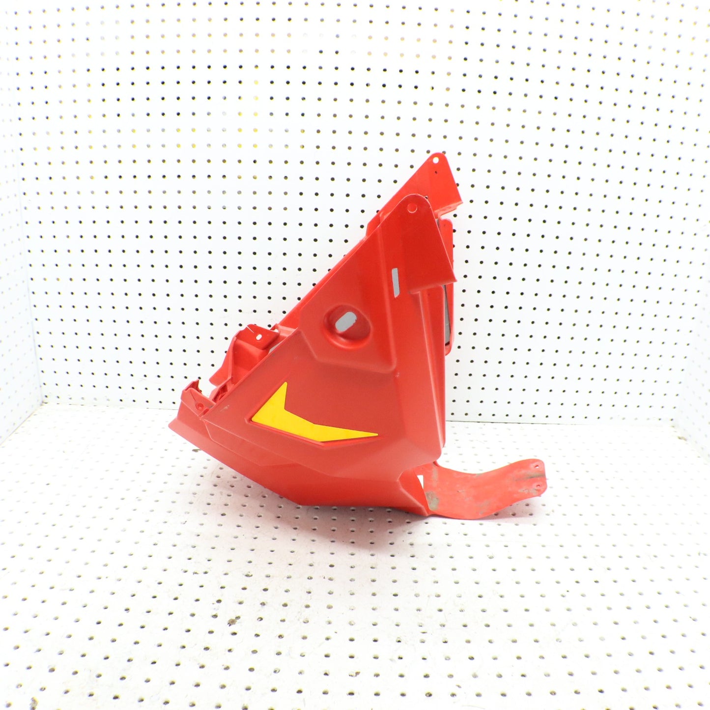 2016 Polaris Rush 800 Nosepan Nose Pan RED 2635745-293; 2640175-293