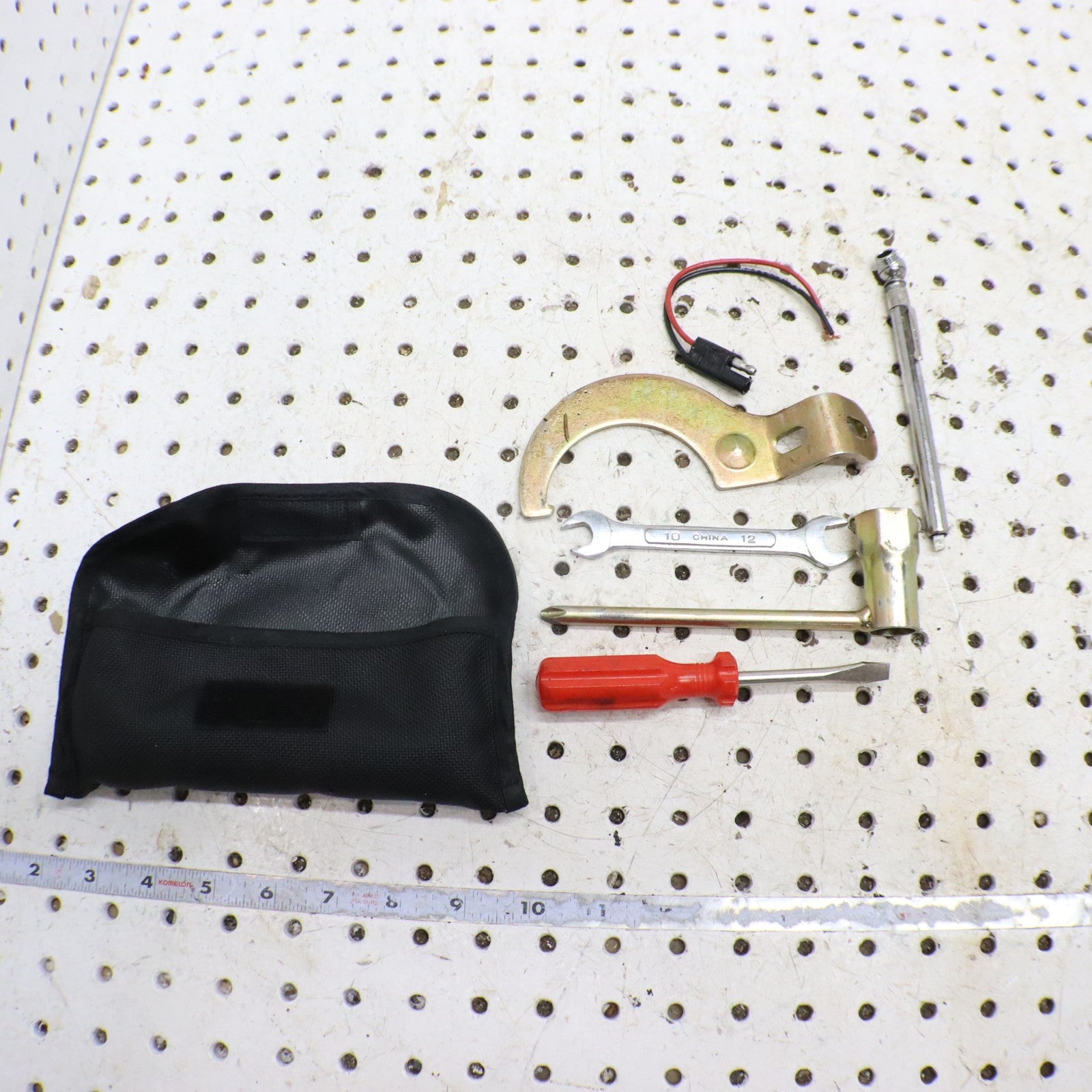 1998 Polaris Xplorer 400l Tool Kit 2870694 