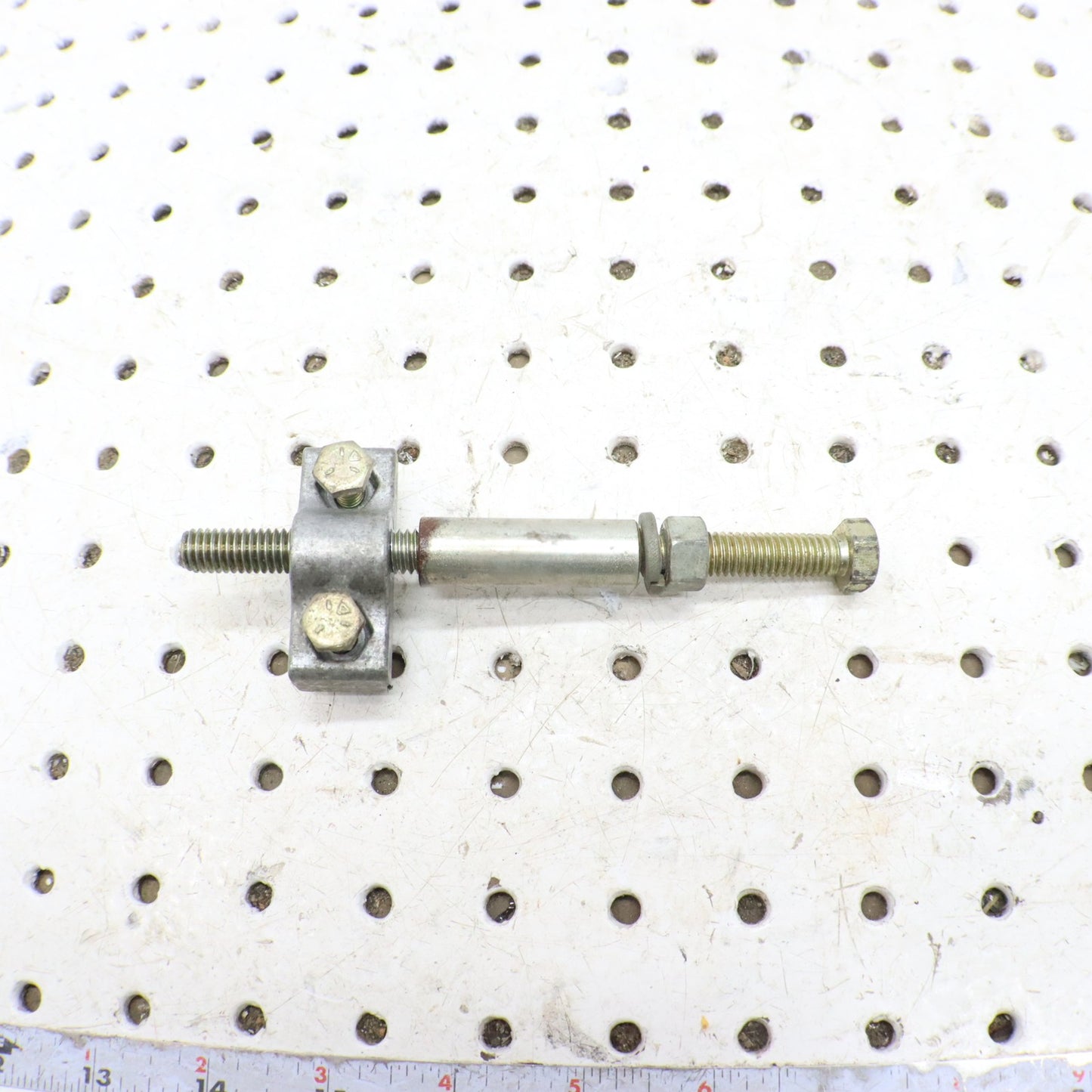 2009 Arctic Cat Crossfire R 8 Track Tension Adjuster Bock 0704-352; 2604-890 