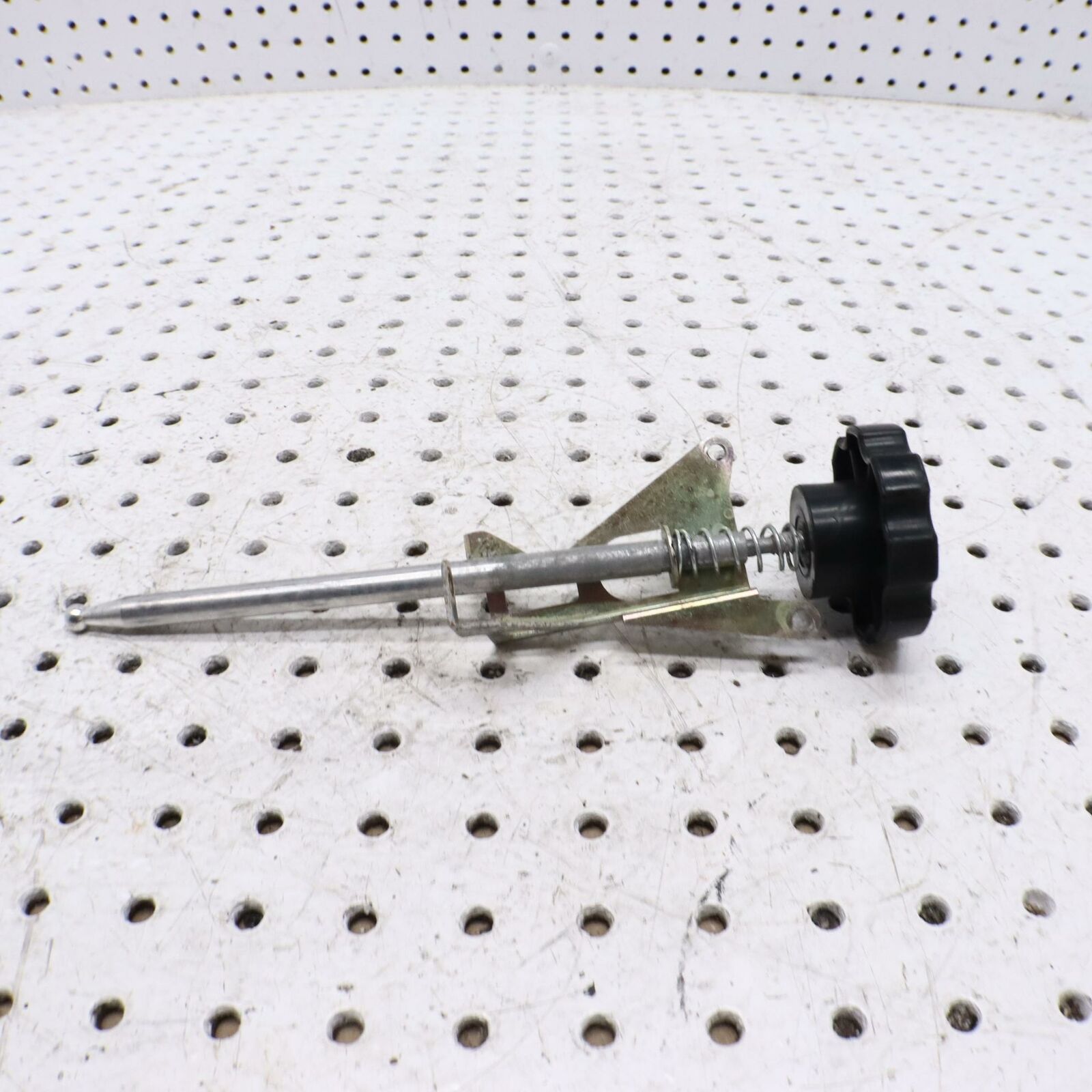 2007 POLARIS IQ 600 HEADLIGHT ADJUSTER KNOB  5435247 5136116