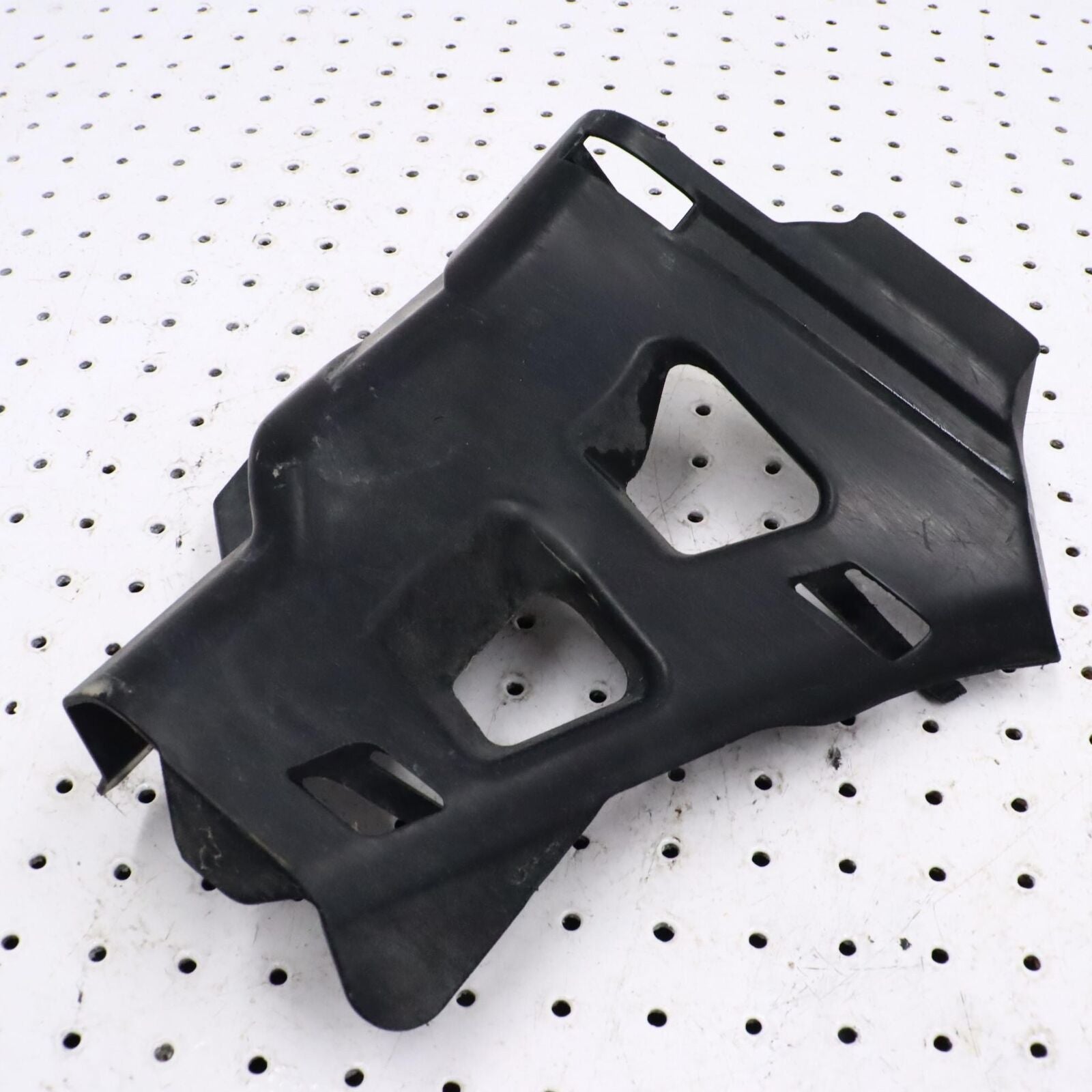 2013 YAMAHA GRIZZLY 700 FRONT RIGHT ARM GUARD 1HP-F3133-00-00 