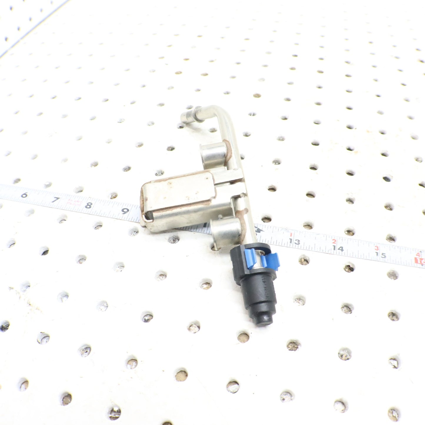 2009 Polaris Rzr 800 Fuel Rail 2520808