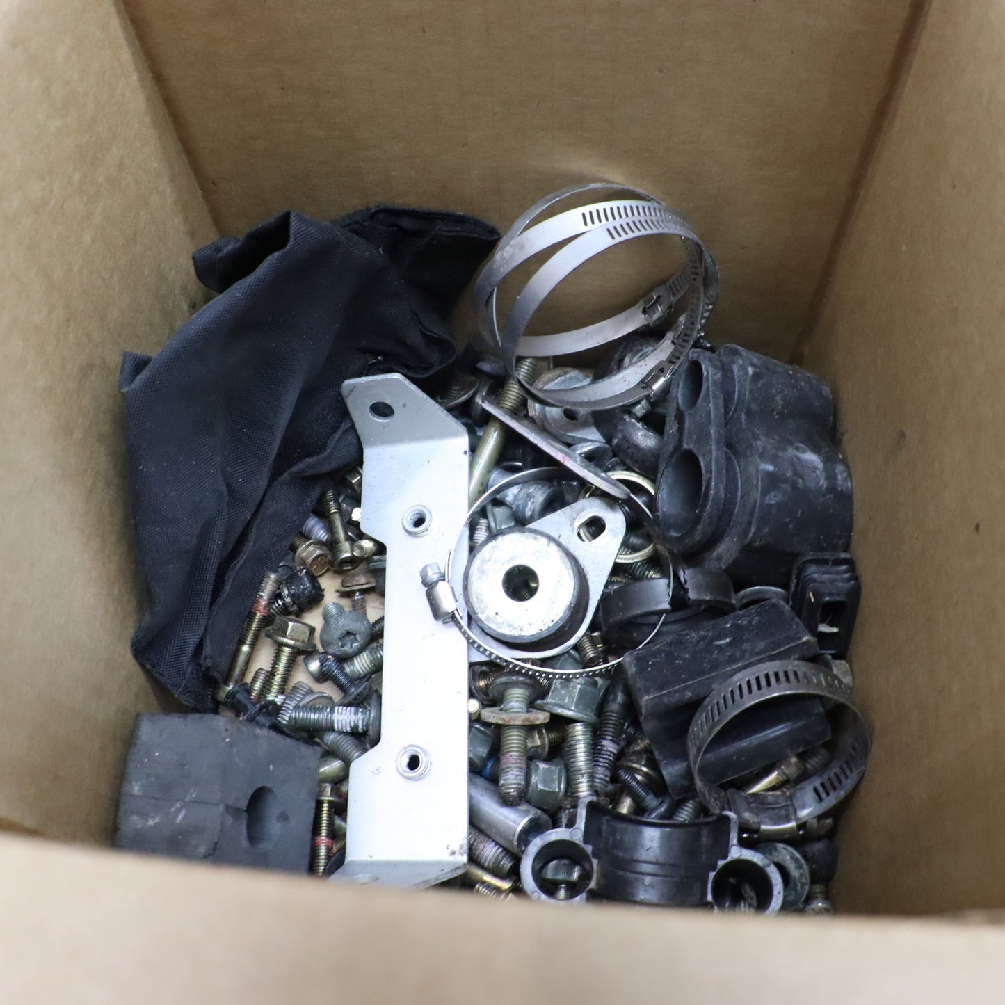 2016 Polaris Rush 800 Hardware Nuts Bolts Fasteners Random