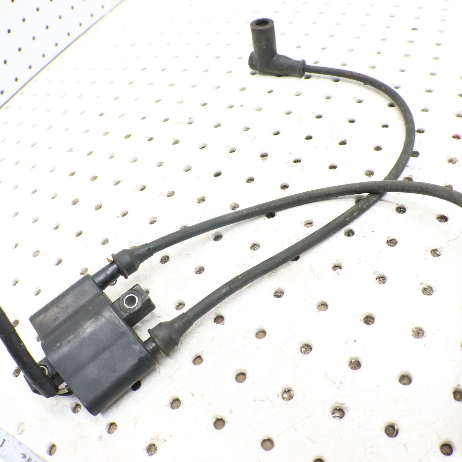 2007 Polaris Iq 600 Ignition Coil 4060229; 4016199