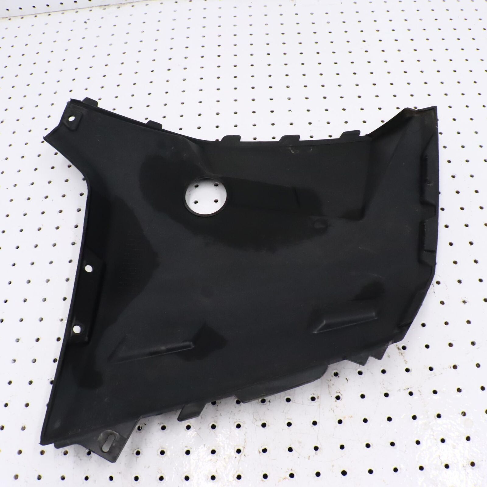 2013 POLARIS SPORTSMAN 550 RIGHT SIDE PANEL FENDER COWL COVER 5439095-464