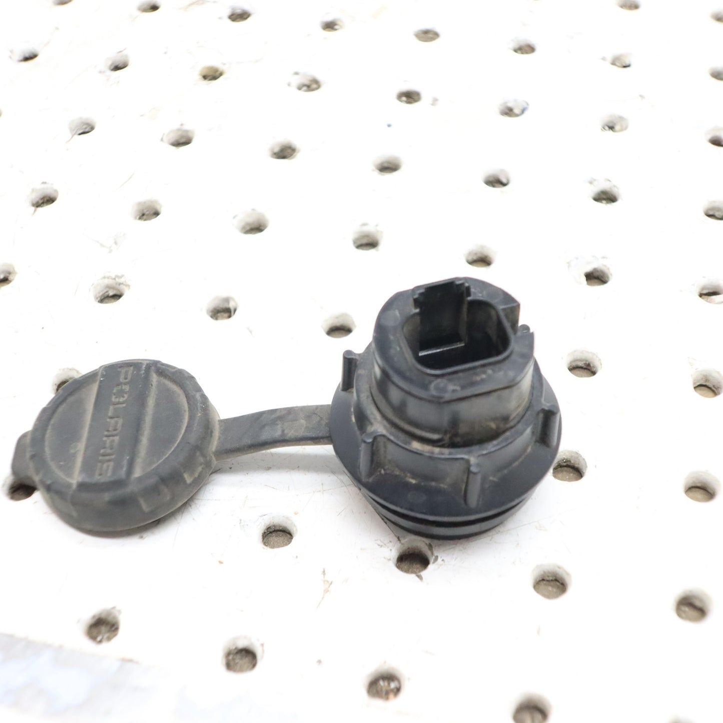 2024 Polaris Sportsman 570 Efi Eps 12v CHARGE PORT 2415295