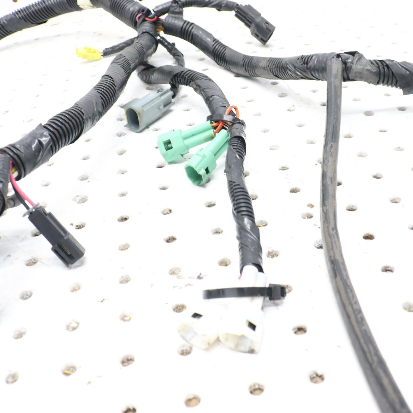 2011 ARCTIC CAT M8 MAIN ENGINE WIRING HARNESS MOTOR WIRE LOOM 1686-597