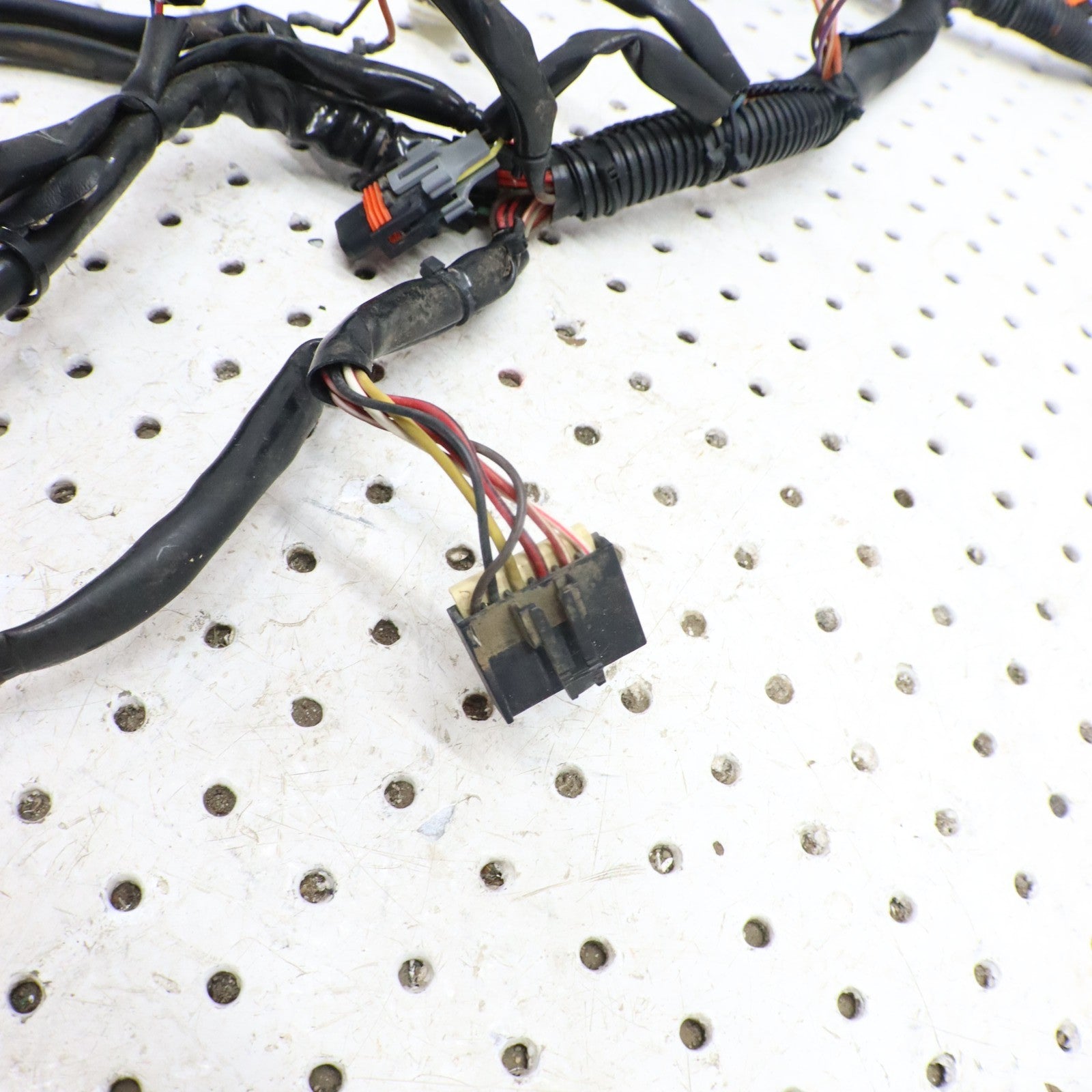 2009 Polaris Sportsman 800 Wire Harness 2410976; 2411473