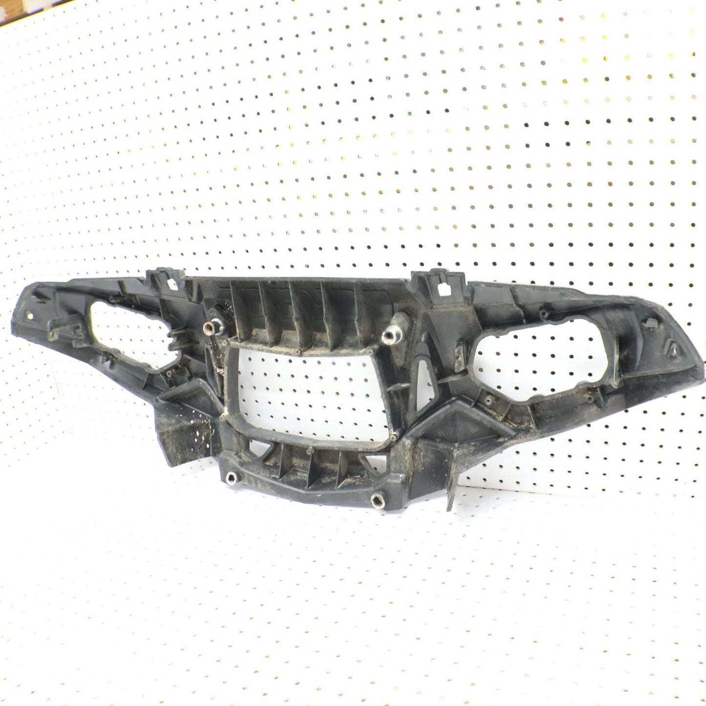 2013 POLARIS SPORTSMAN 550 FRONT BUMPER  5435807-070