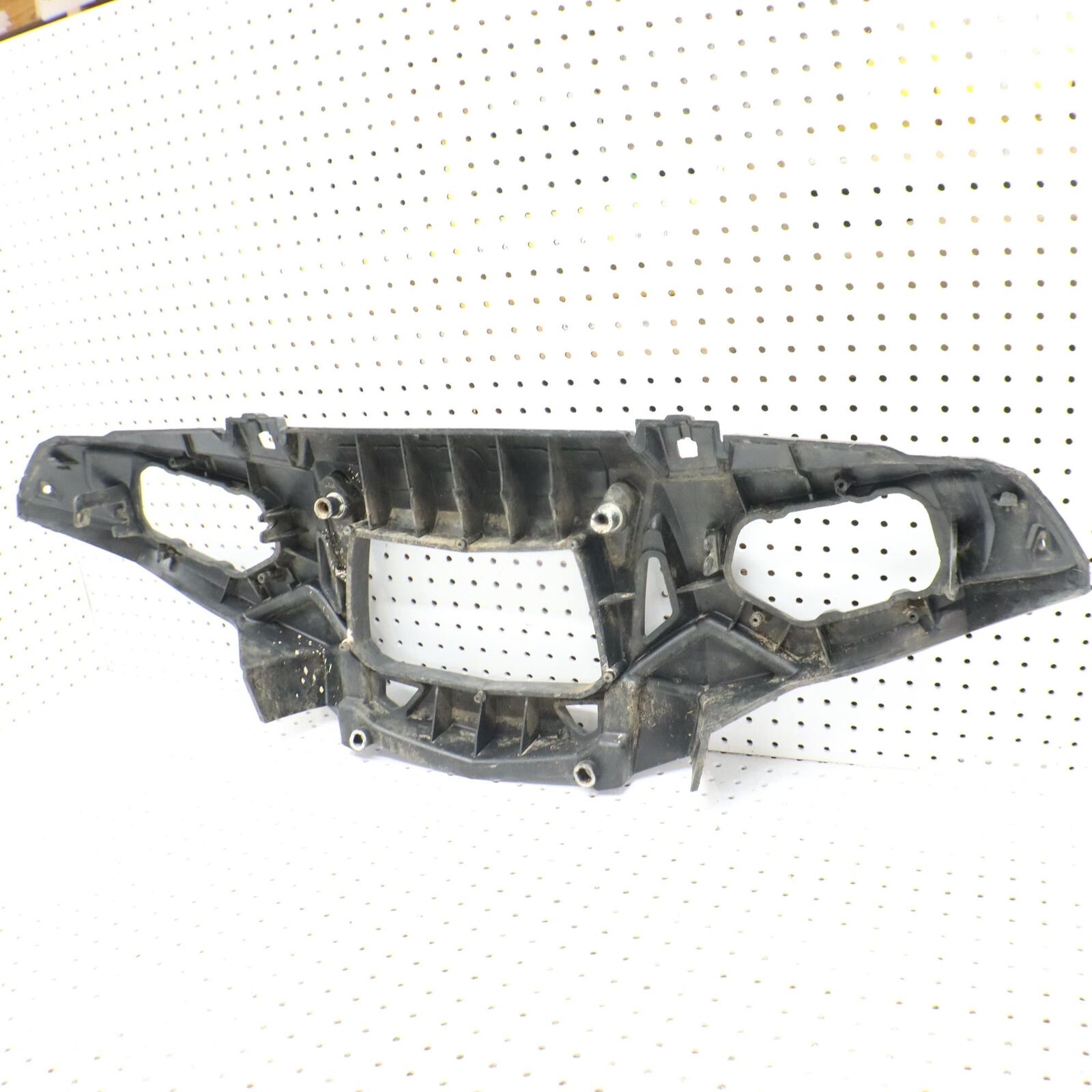 2013 POLARIS SPORTSMAN 550 FRONT BUMPER  5435807-070