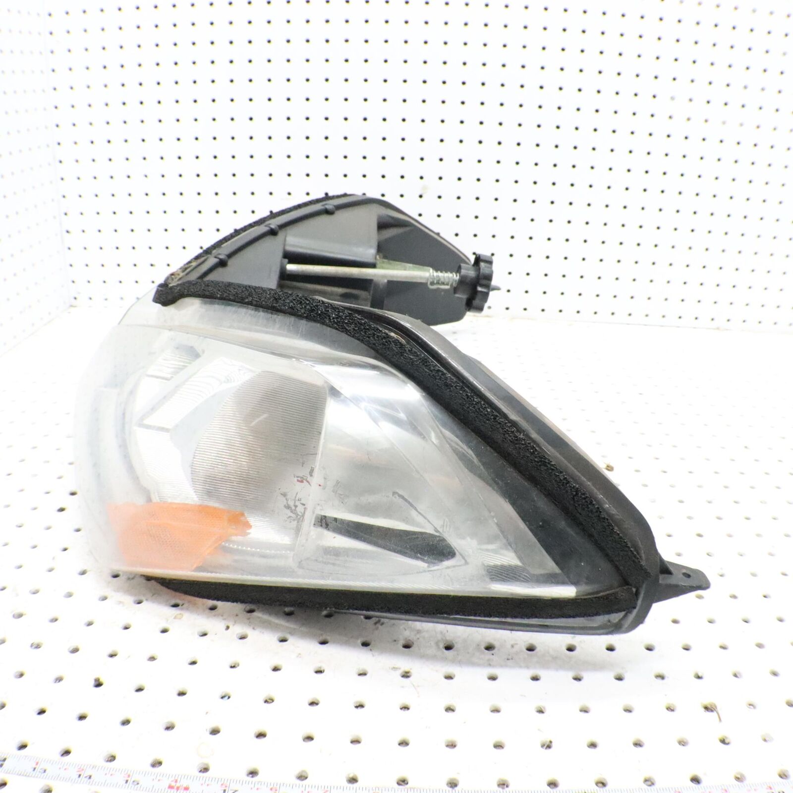 2006 POLARIS FUSION 700 HEADLIGHT 2410377