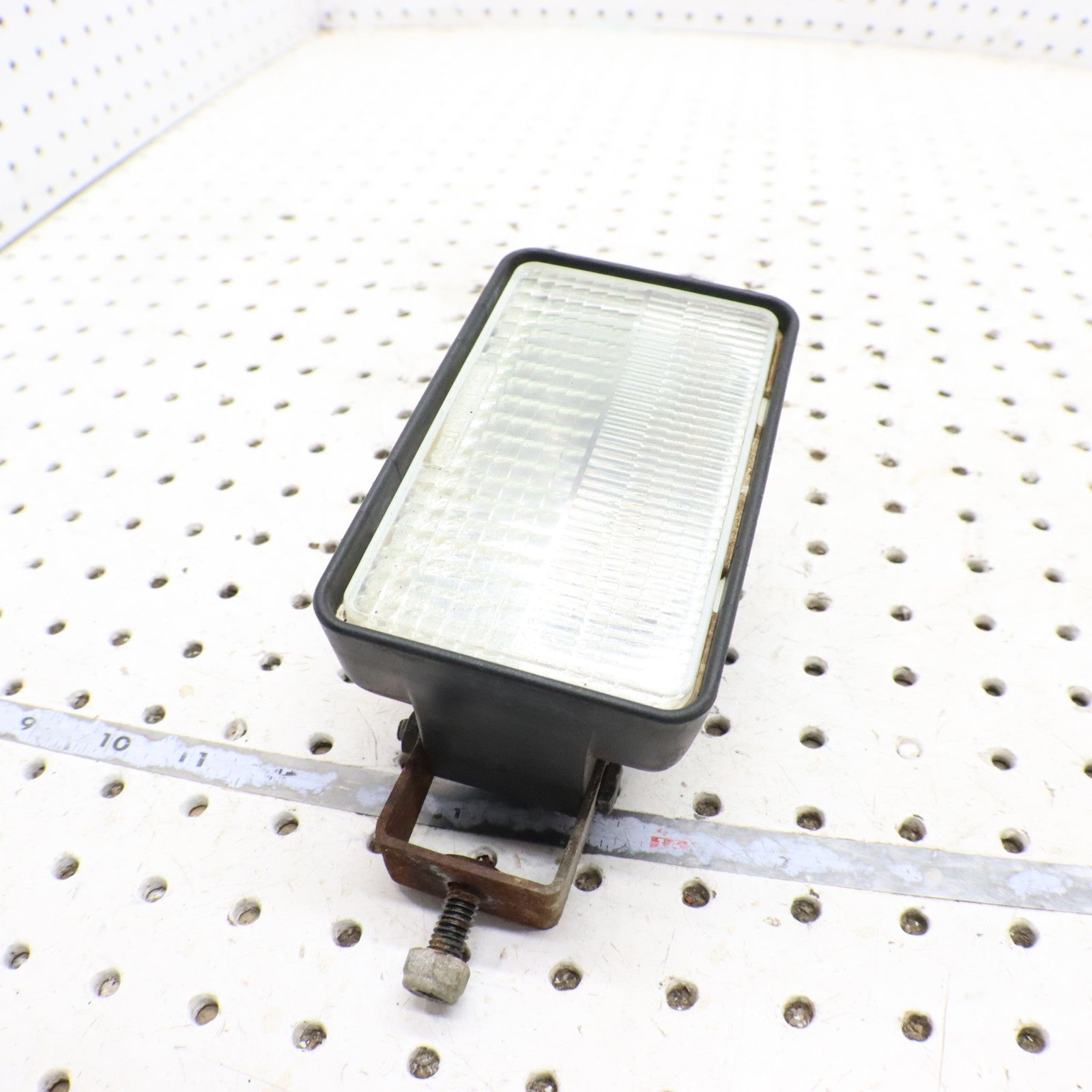 2003 Polaris Sportsman 600 Headlight Head Light Bumper RH 2431015