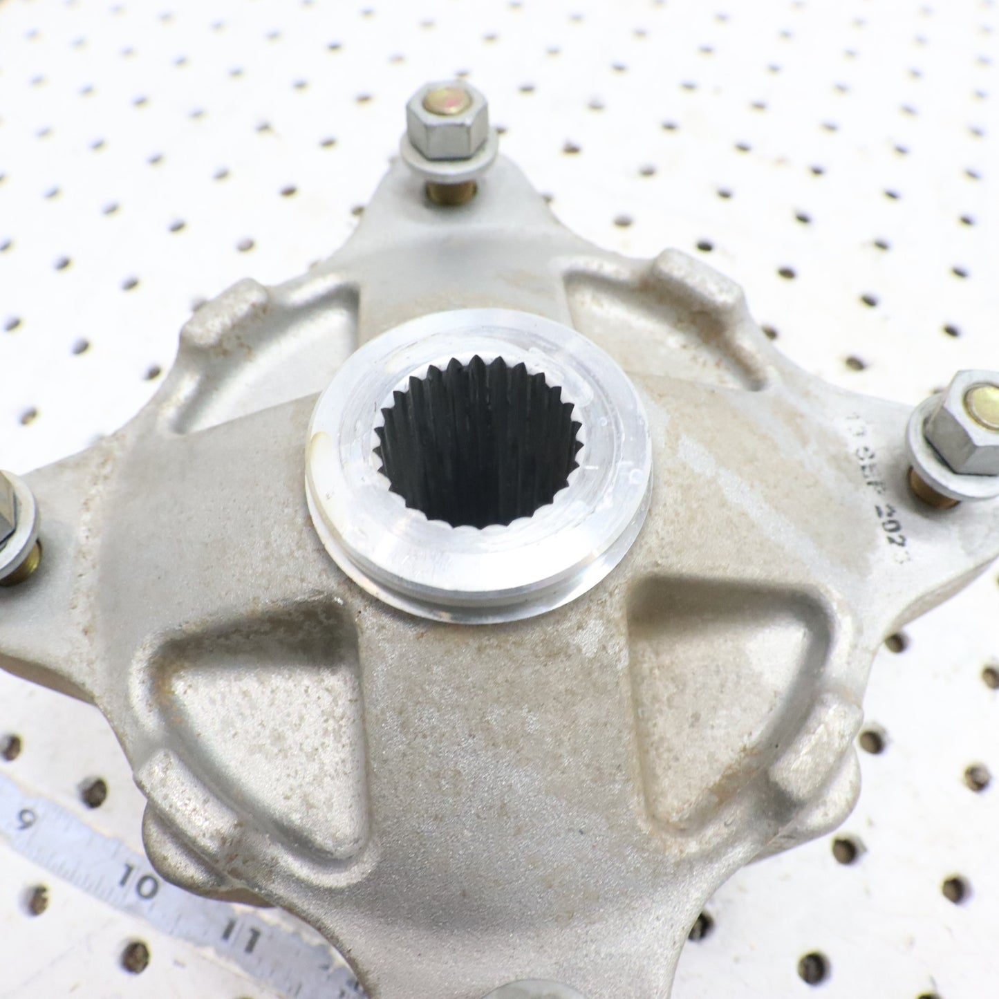 2024 Polaris Sportsman 570 Efi Eps Rear Wheel Hub 5143629