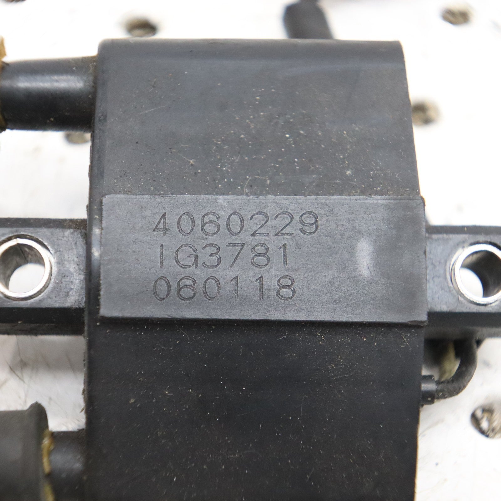 2007 Polaris Iq 600 Ignition Coil 4060229; 4016199