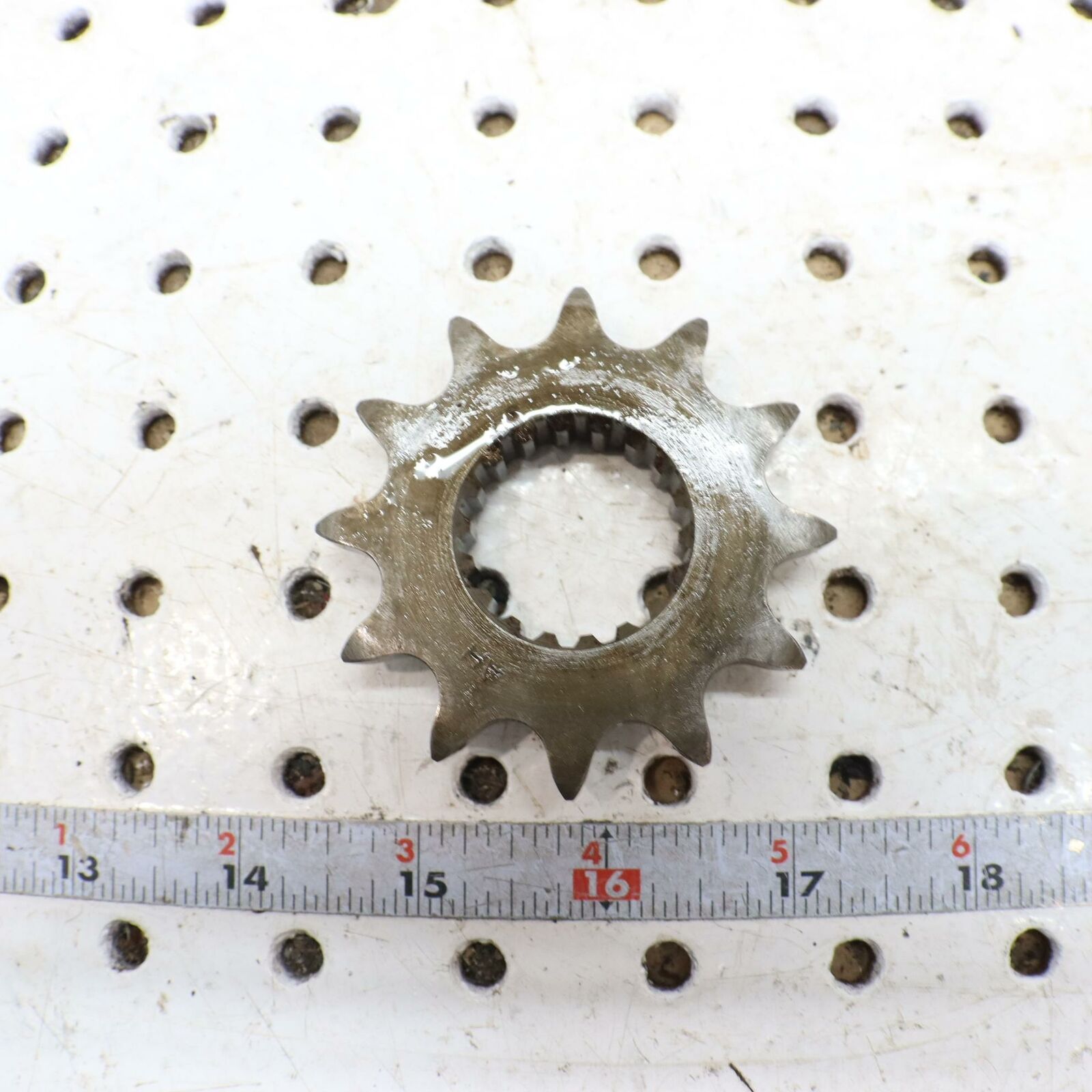 2000 POLARIS MAGNUM 325 TRANSMISSION SPROCKET, 12T 3233620