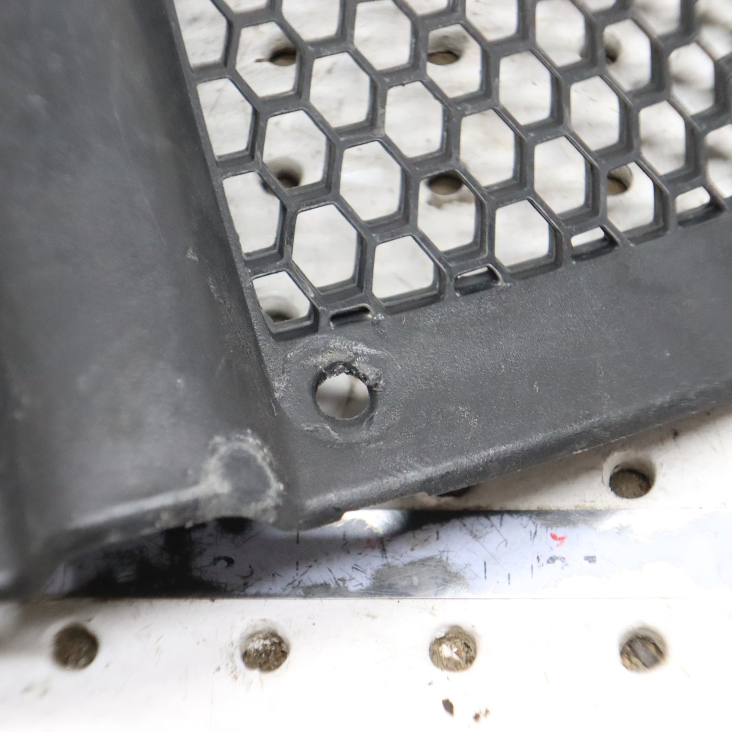 2007 Polaris Iq 600 Nosepan Panel Screen Vent 5435344-070