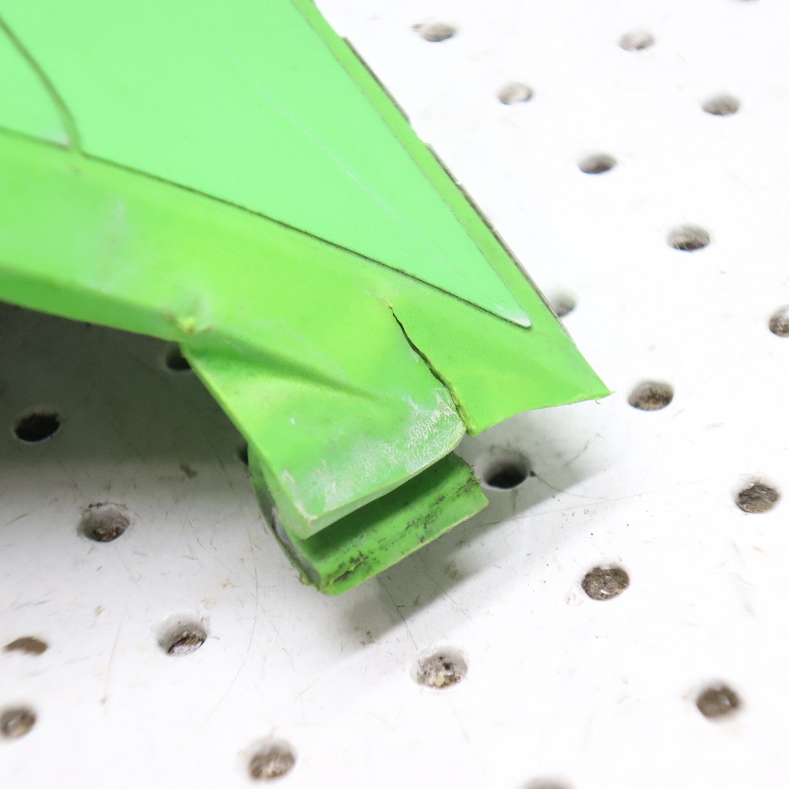 2016 Arctic Cat M8000 Side Panel Left 4718-667; 4718-577