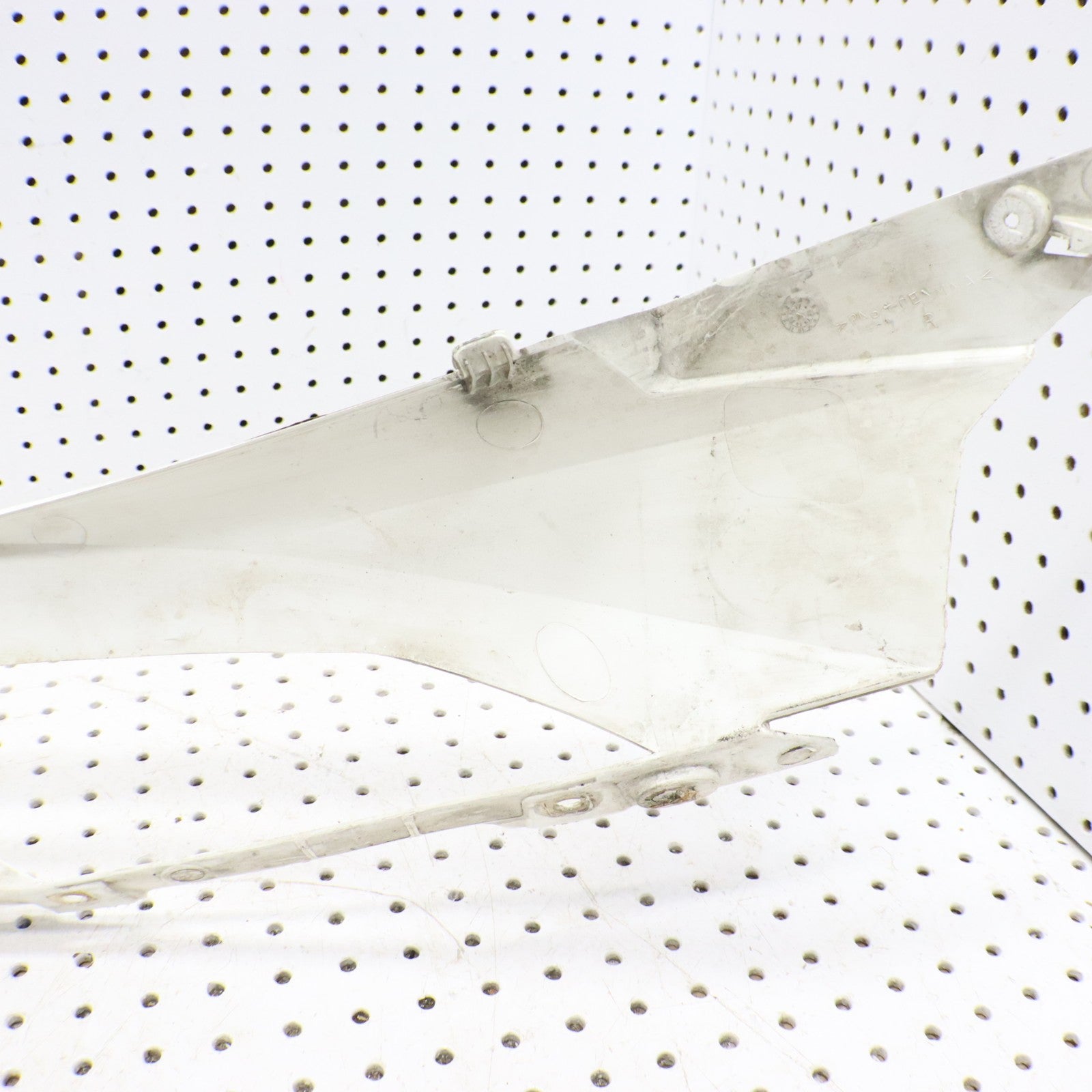 2015 Arctic Cat M8000 Side Panel Right WHITE 4718-182 ; 3718-612