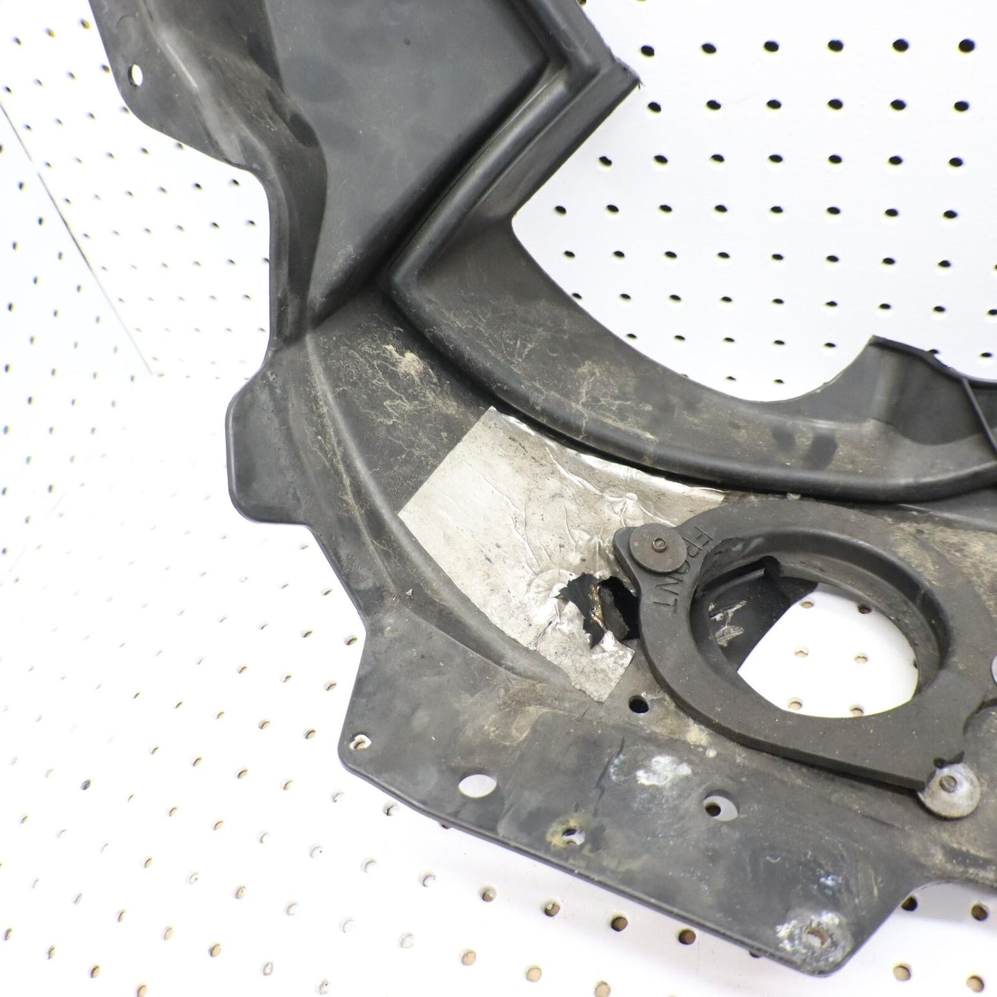 2015 POLARIS PRO RMK 800 FENDER BELLYPAN RIGHT 5439306-070