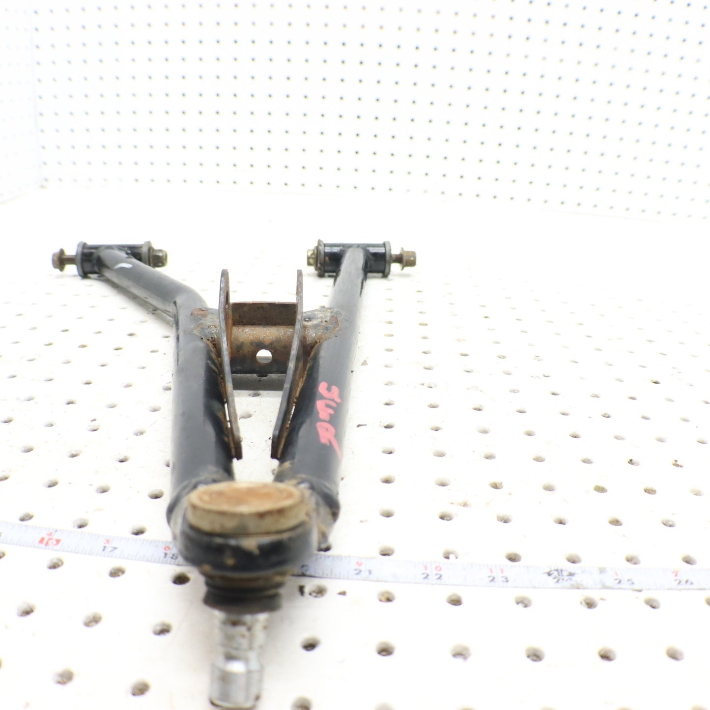 2009 Polaris Sportsman Xp 850 Front Upper Right Control Arm 1017261-067 1025618