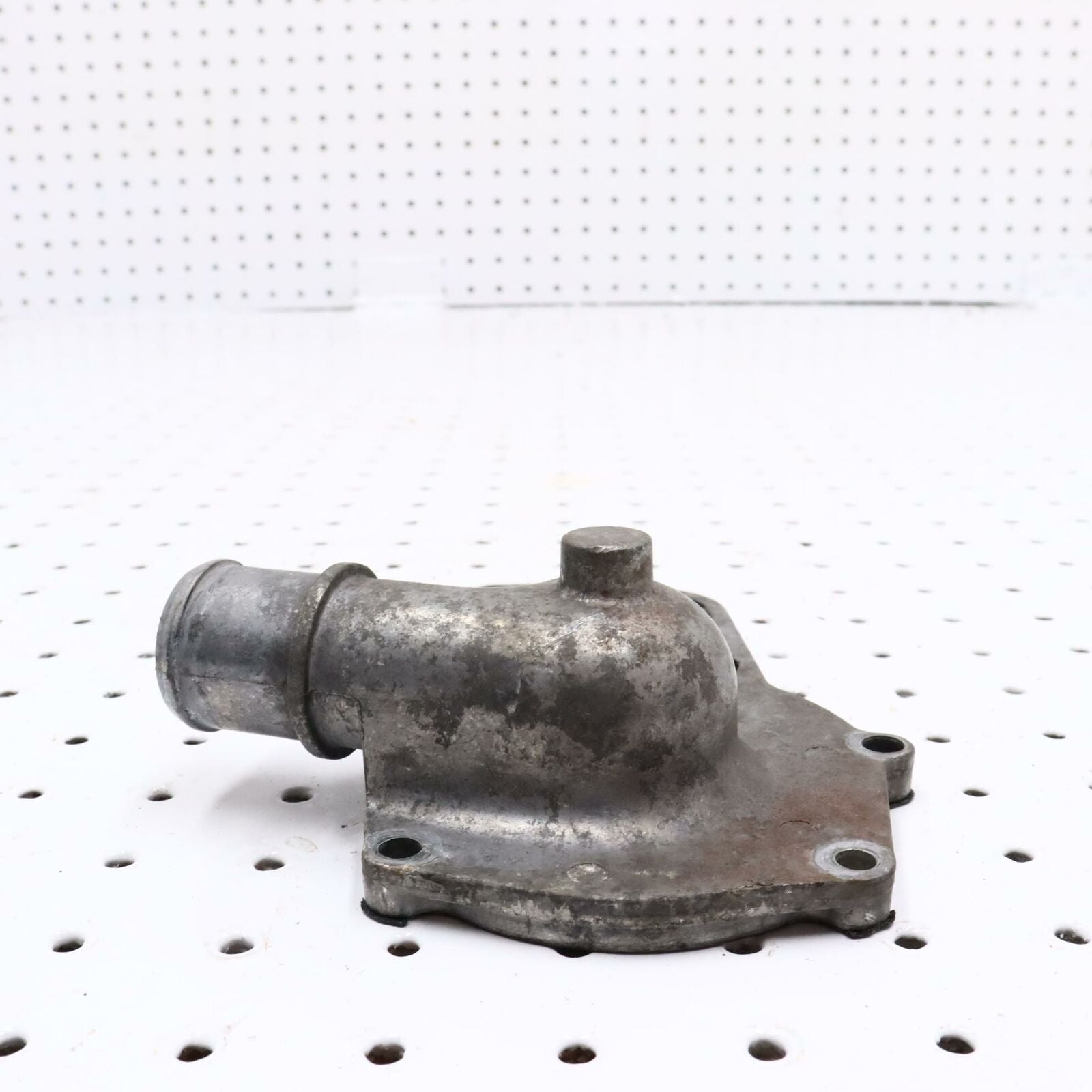 2007 POLARIS IQ 600 ENGINE WATER PUMP HOUSING COVER 5630920 5631951