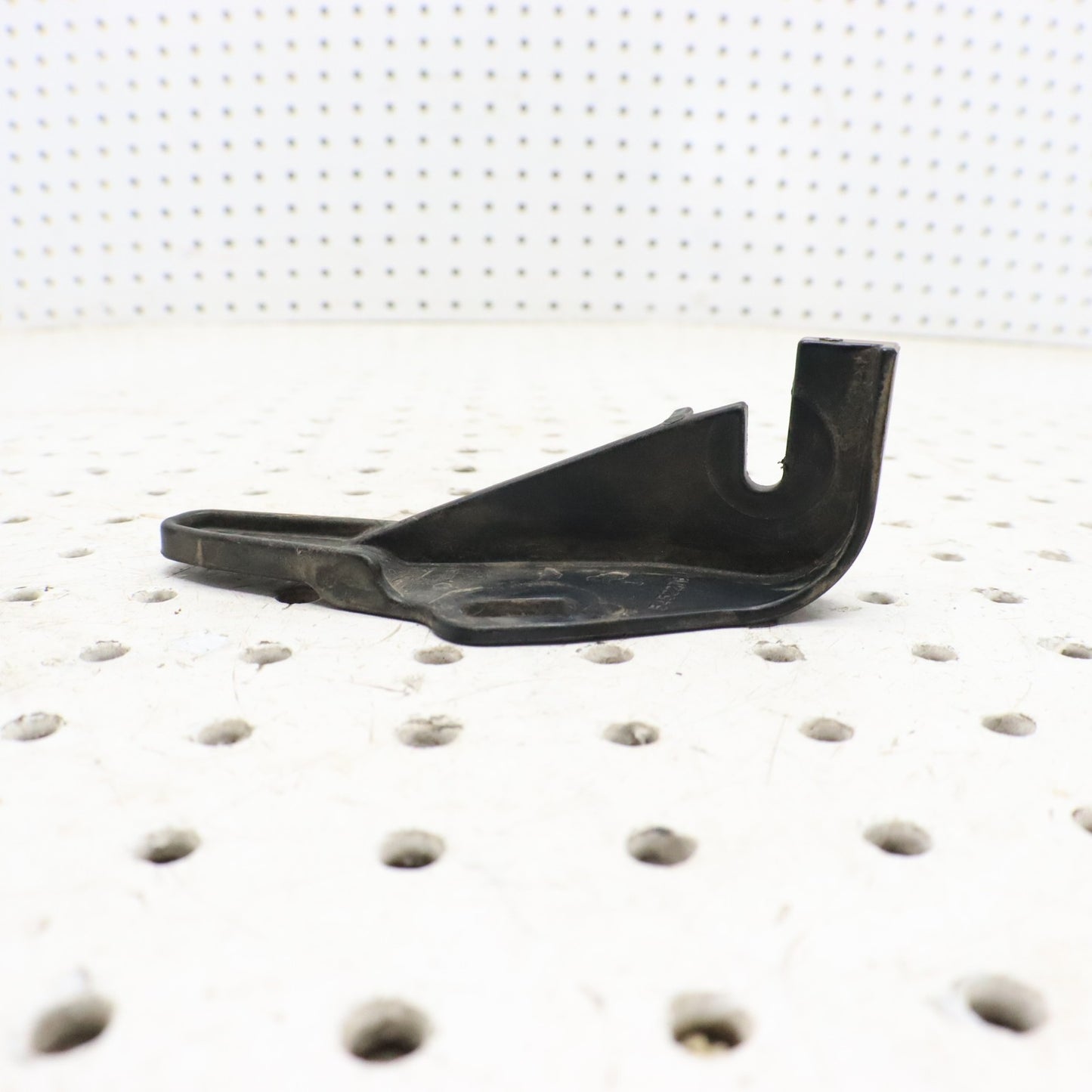2024 Polaris Sportsman 570 Efi Eps Seat Base Mount Bracket LH 5452276