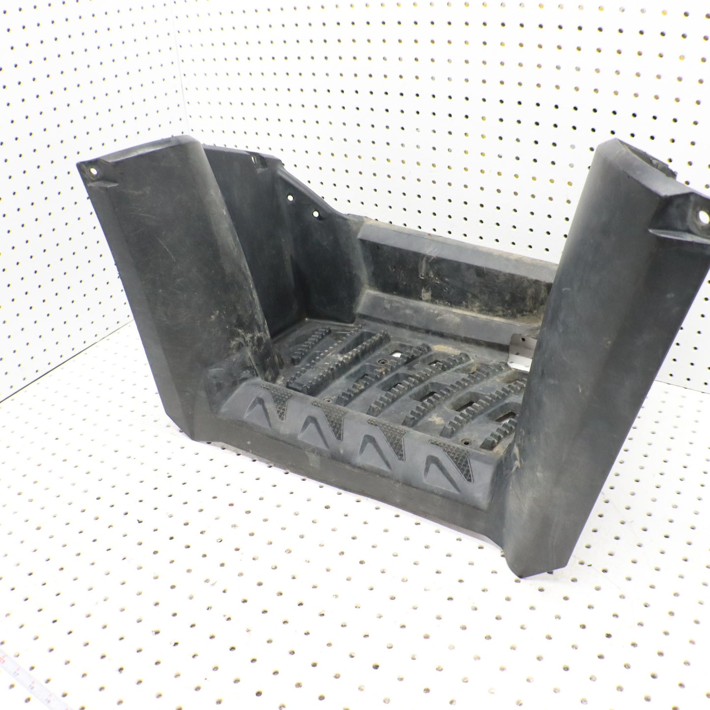 2009 Polaris Sportsman Xp 850 Right Footwell Step Footrest 5435822-070 5439077