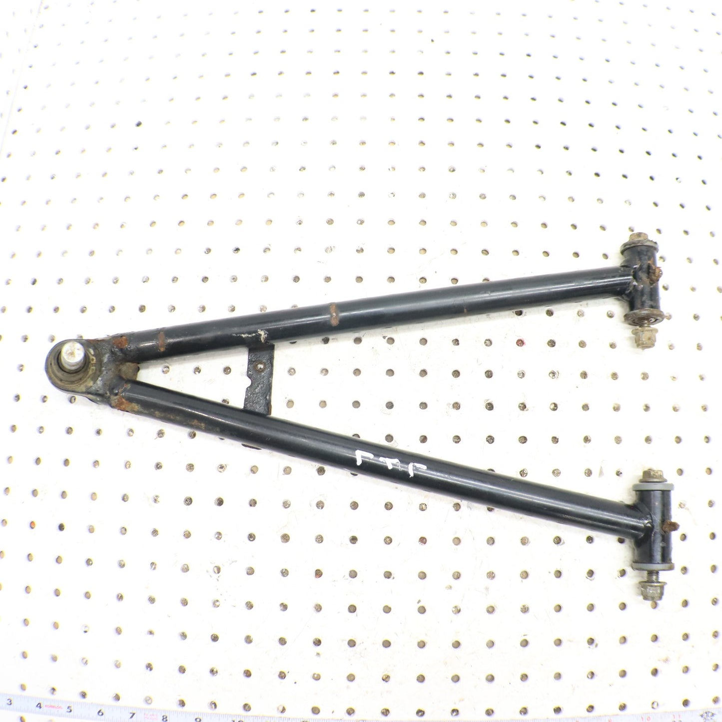 2009 Polaris Sportsman Xp 850 Front Lower Left Control A Arm 1017156-067 1019810