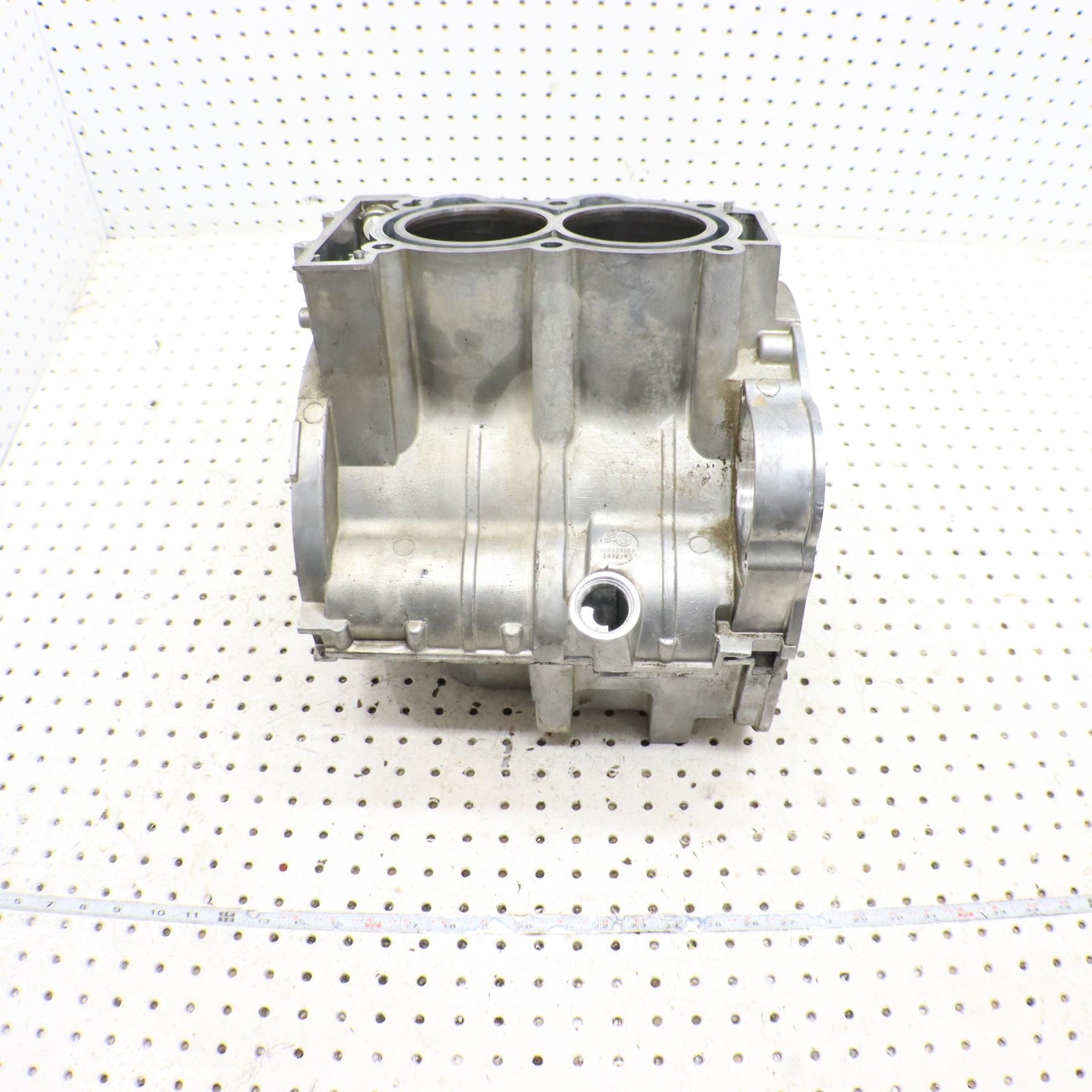  POLARIS SPORTSMAN XP 850 CRANKCASE ENGINE CASE 2204054; 2204957; 5632167 CORE